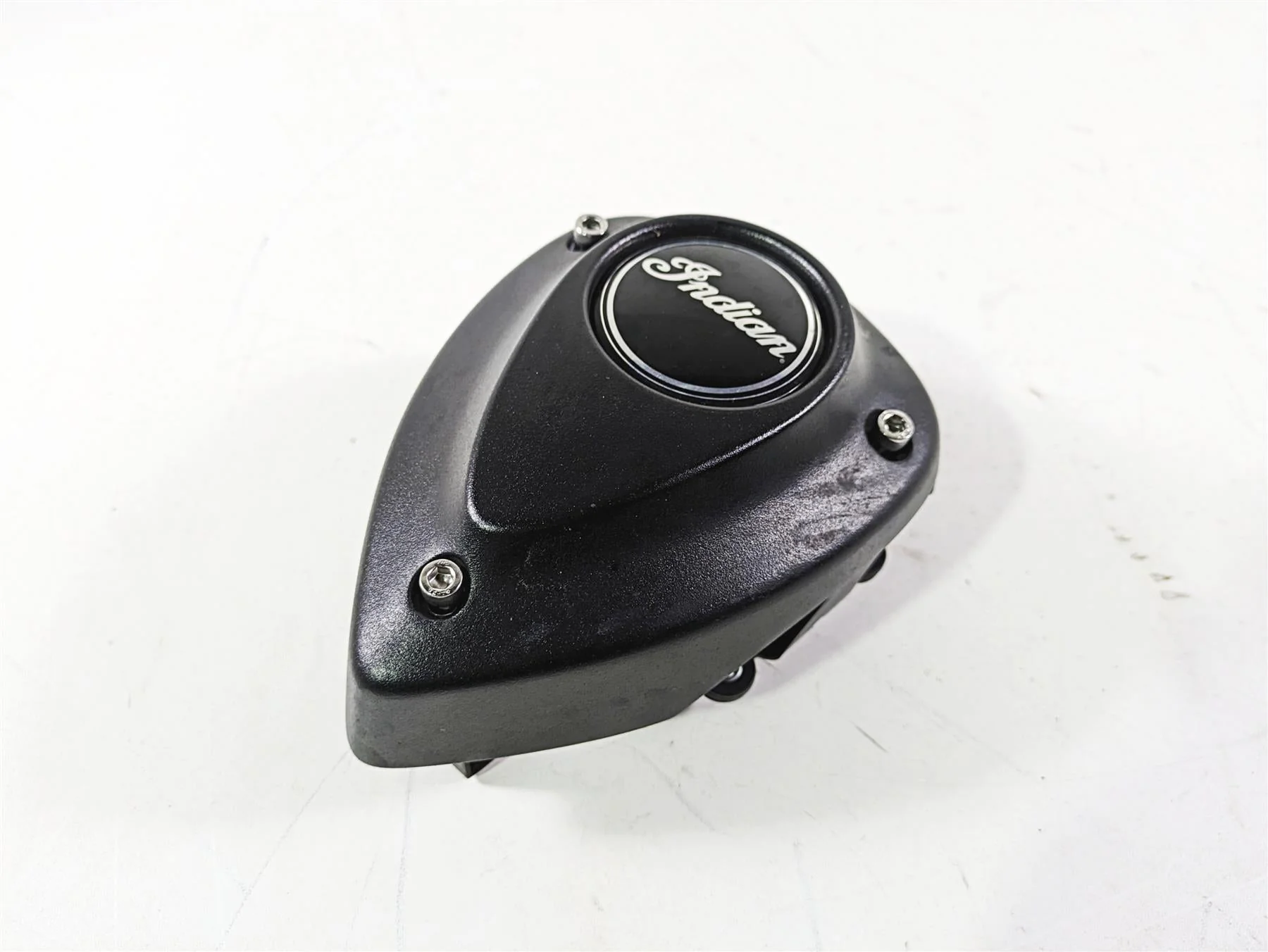 2018 Indian Chieftain Dark Horse Ignition Coil Cover & Mount 5633897 - Image 11