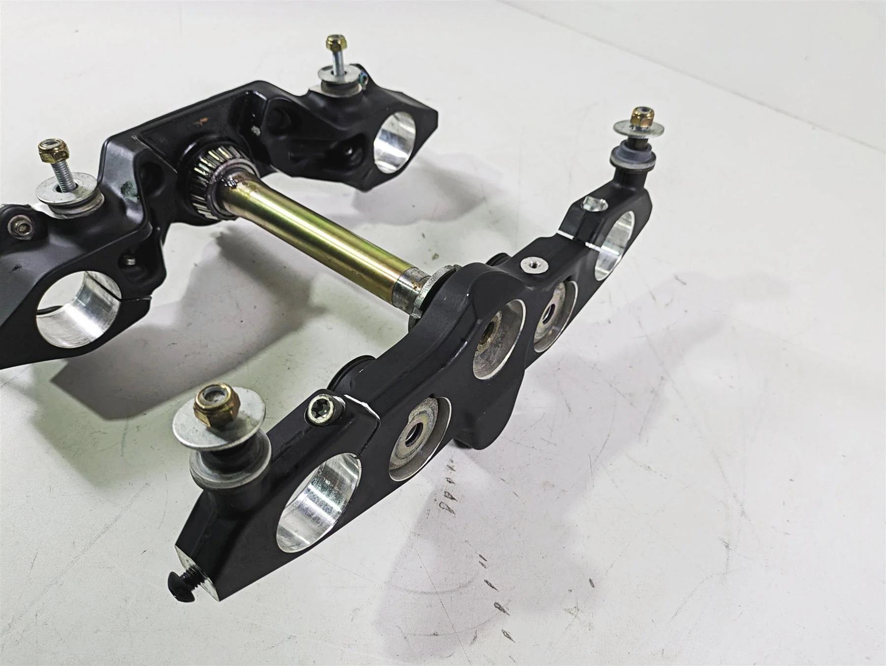 2018 Indian Chieftain Dark Horse Lower Upper Triple Tree Set 46mm 1824691 - Image 12