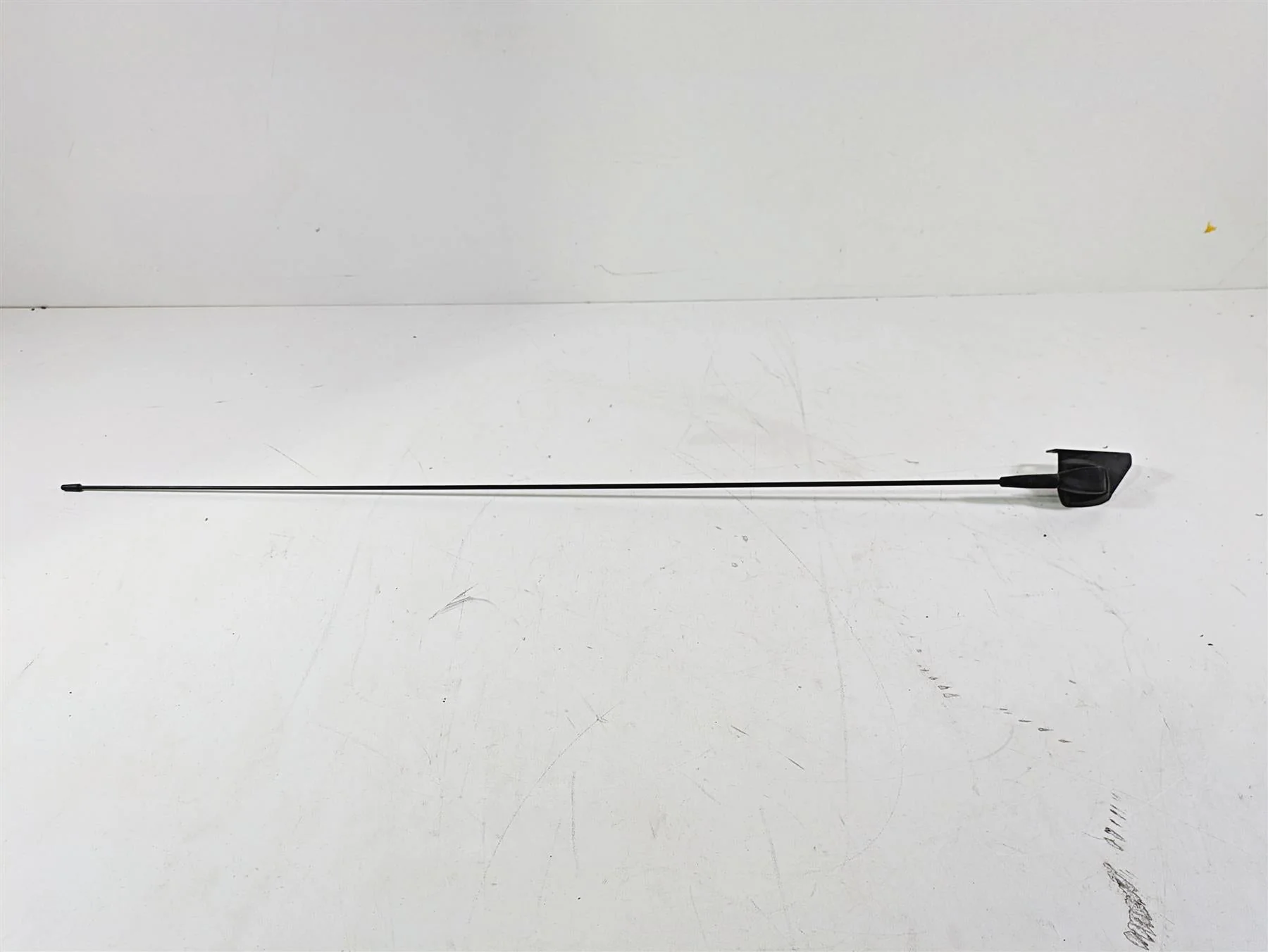 2018 Indian Chieftain Dark Horse Radio FM Antenna & Mount 4012213 4012274 - Image 3