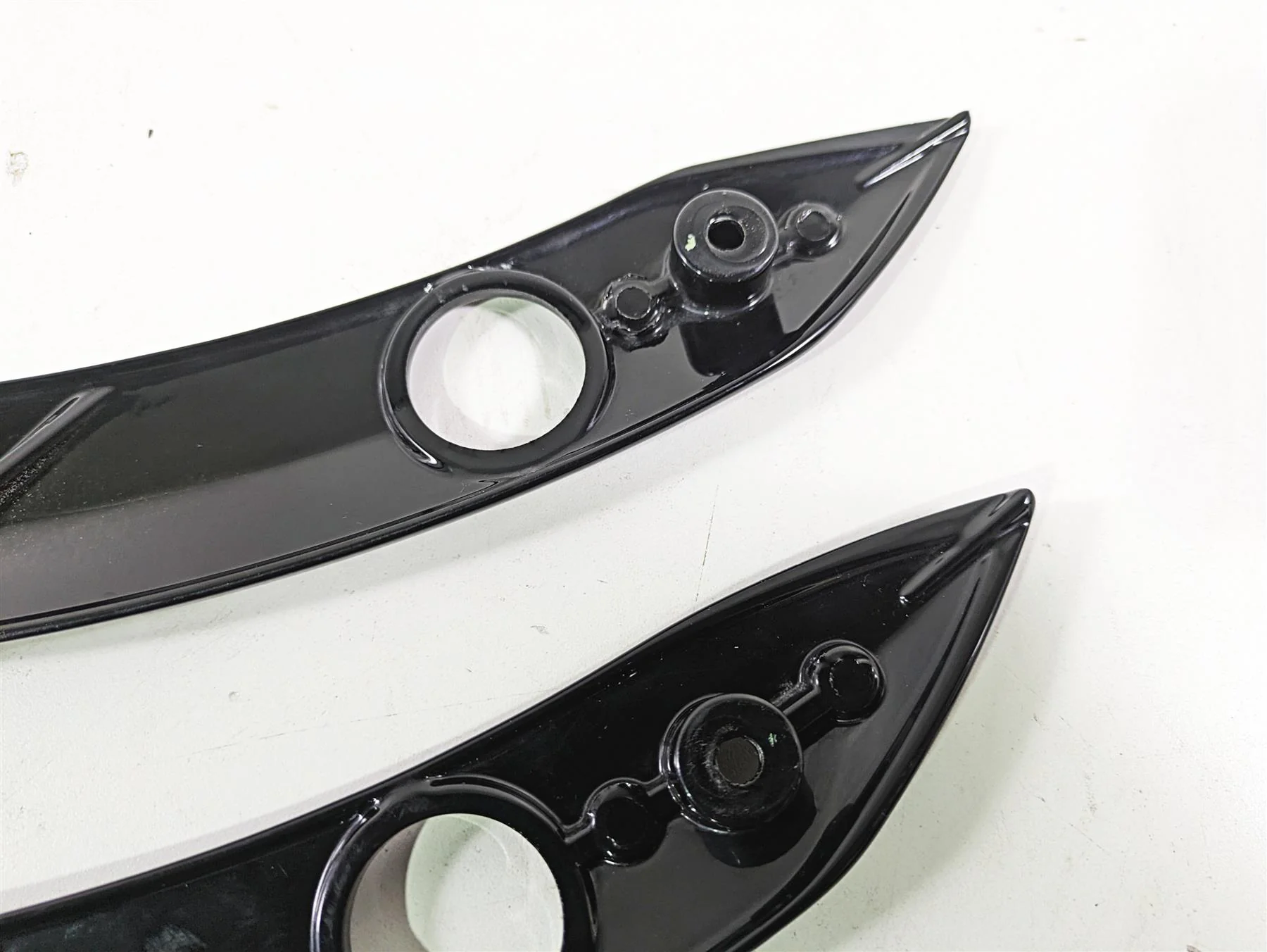 2018 Indian Chieftain Dark Horse Rear Black Fender Struts Covers 5139599 5139598 - Image 10