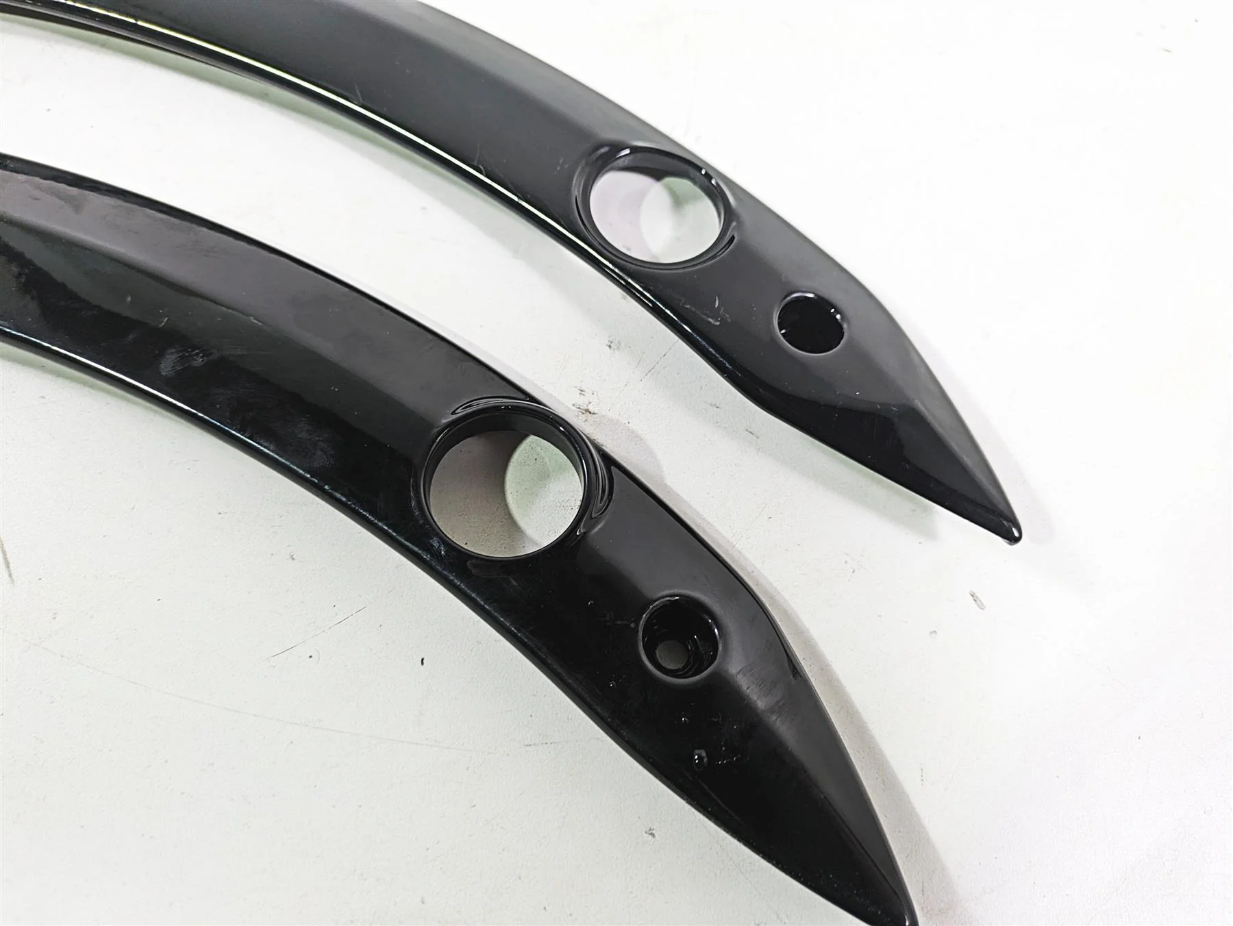 2018 Indian Chieftain Dark Horse Rear Black Fender Struts Covers 5139599 5139598 - Image 11