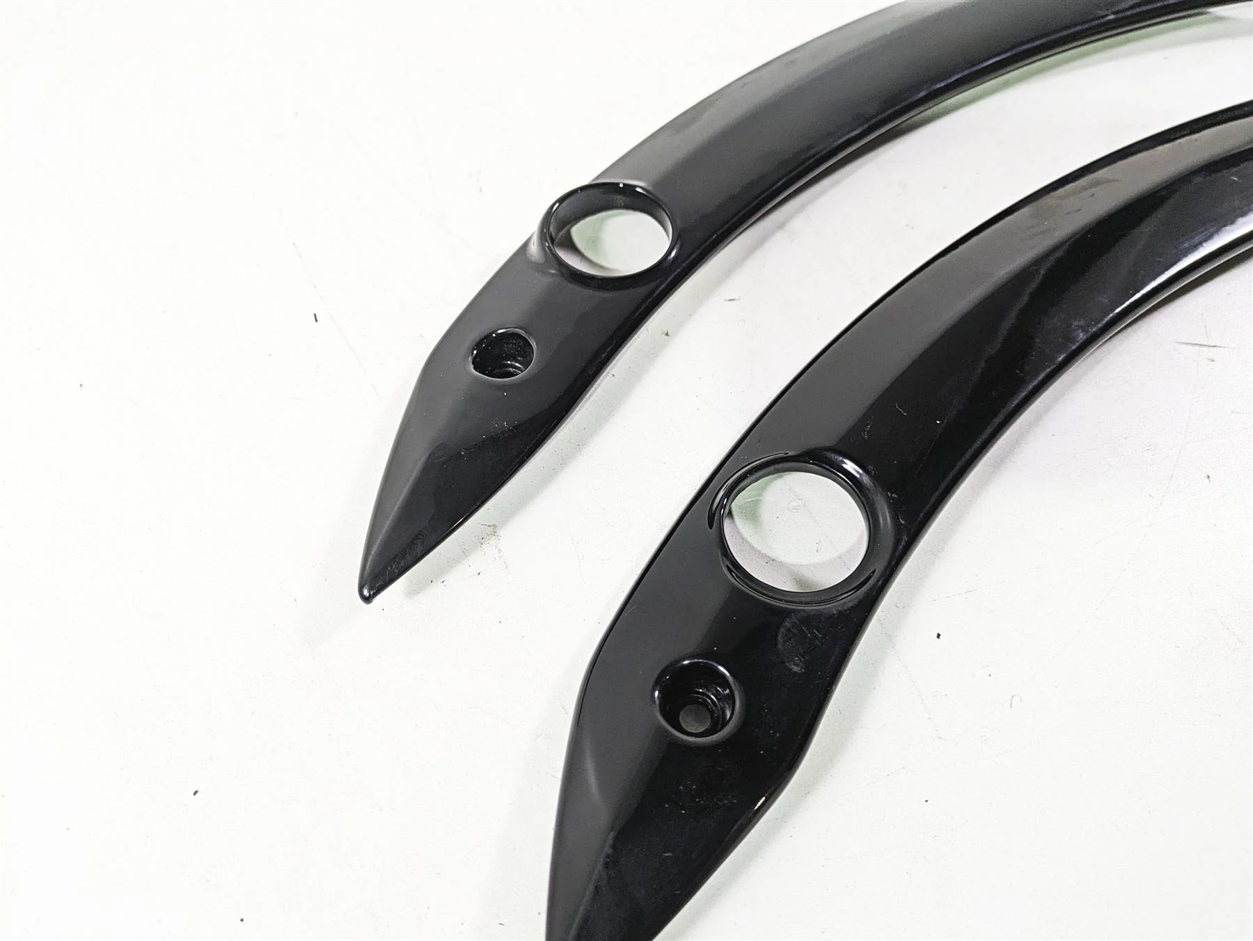 2018 Indian Chieftain Dark Horse Rear Black Fender Struts Covers 5139599 5139598 - Image 12