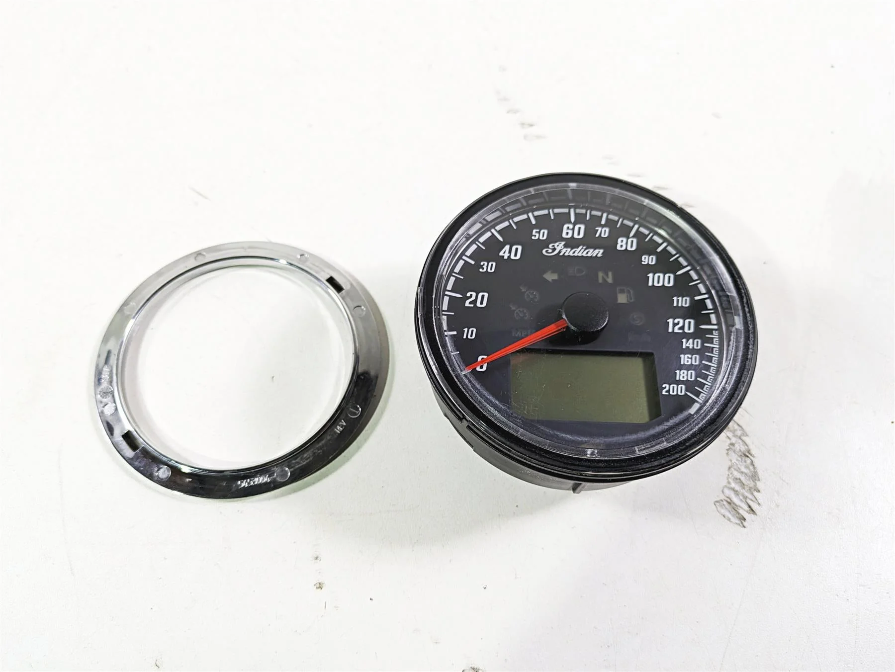 2018 Indian Chieftain Dark Horse Speedometer Speedo Gauge Instrument 29K 3280722