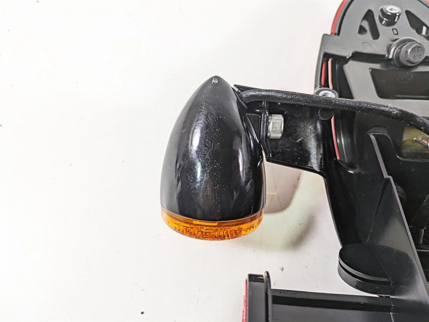 2018 Indian Chieftain Dark Horse Taillight Blinker Plate Holder Set 5138445 - Image 11