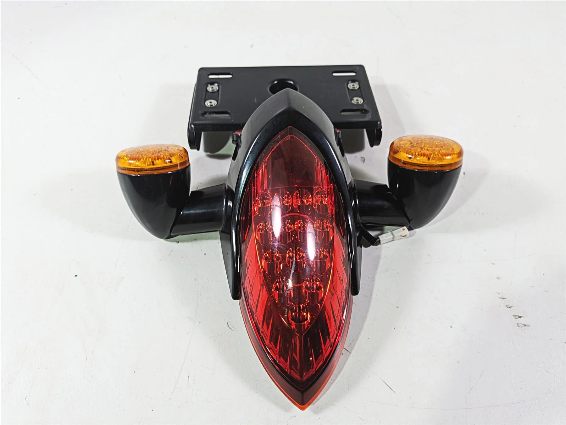 2018 Indian Chieftain Dark Horse Taillight Blinker Plate Holder Set 5138445 - Image 4
