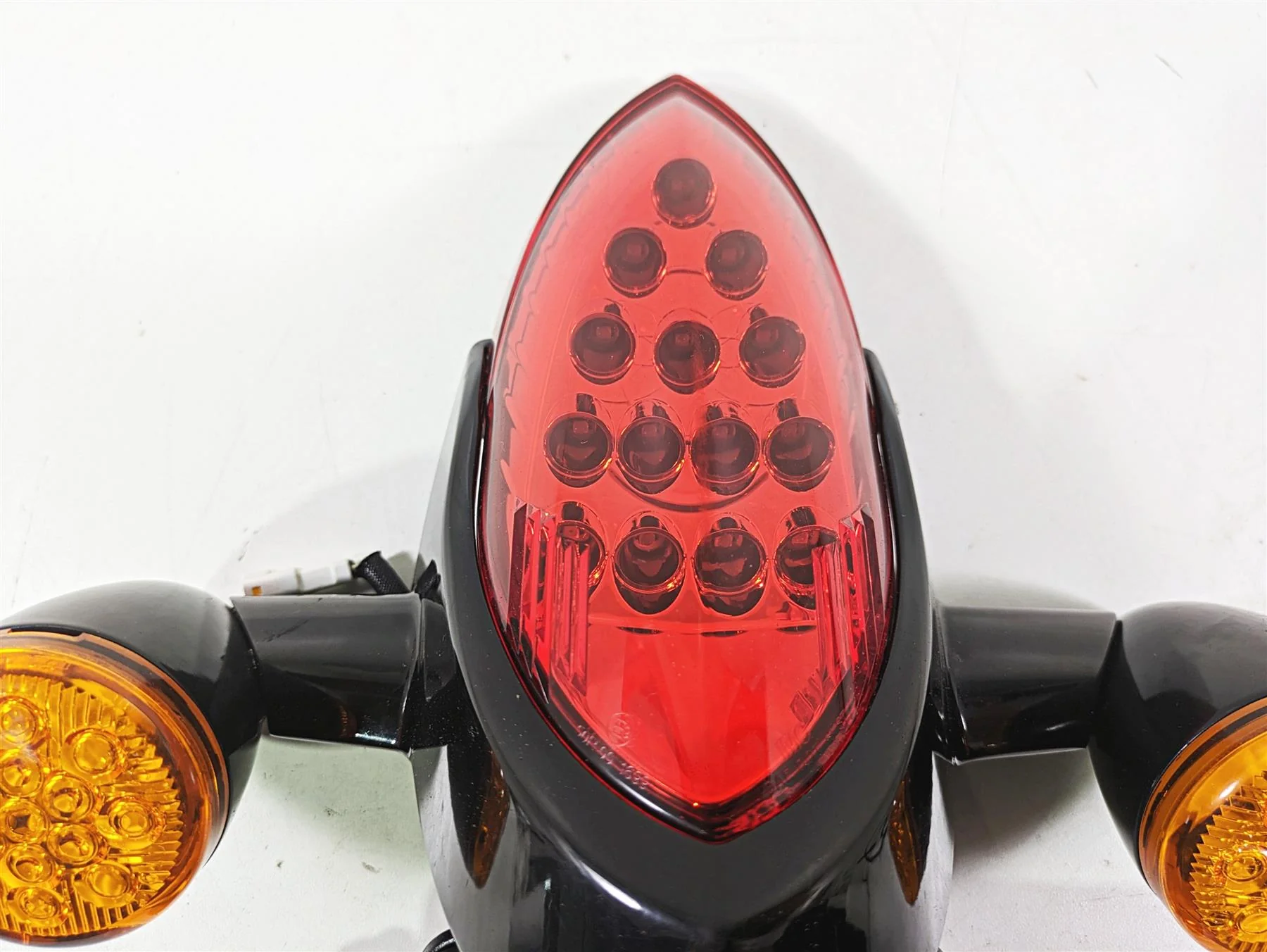 2018 Indian Chieftain Dark Horse Taillight Blinker Plate Holder Set 5138445 - Image 9