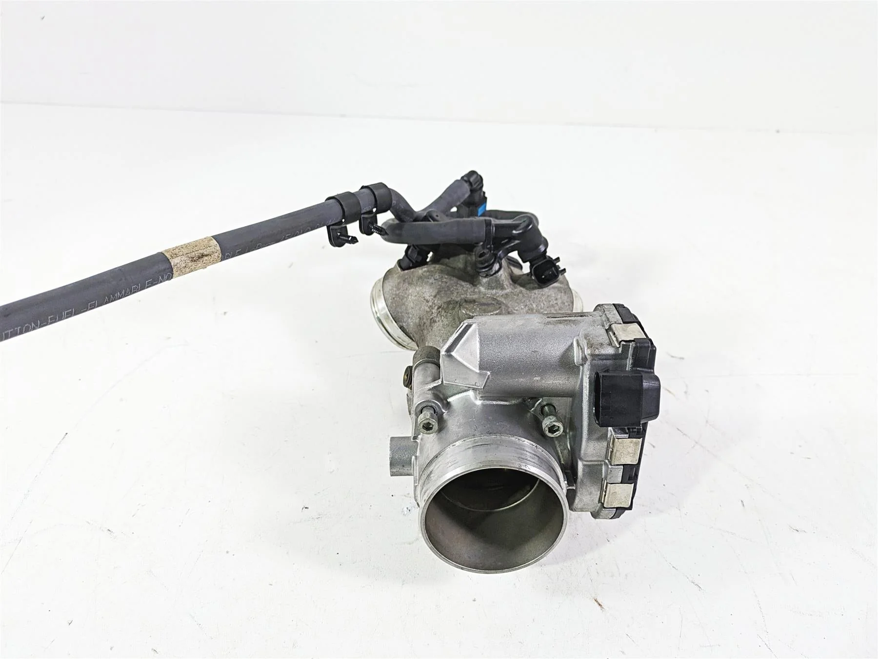 2018 Indian Chieftain Dark Horse Throttle Body & Intake I 5138214 T 1204685 - Image 12