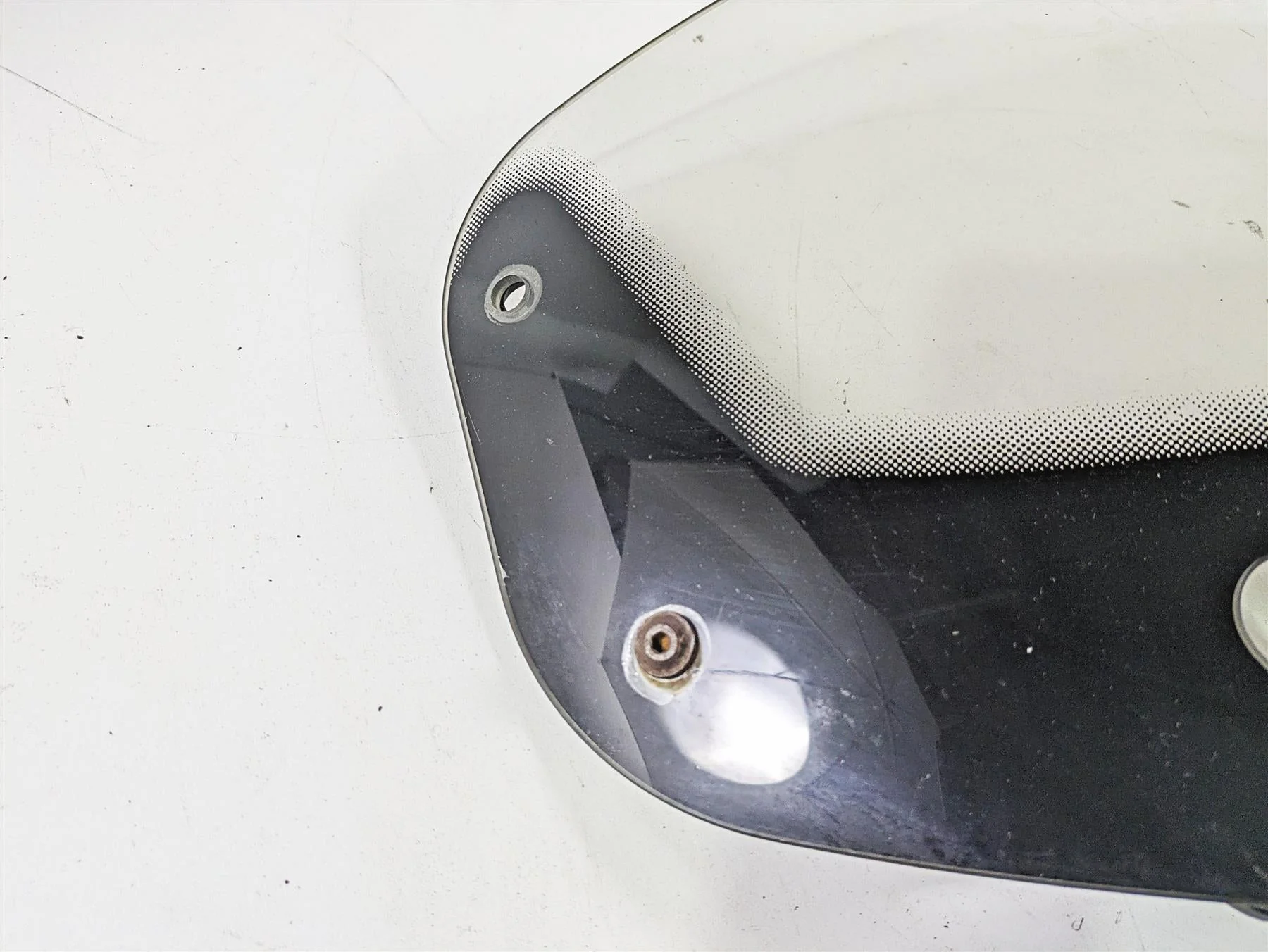 2018 Indian Chieftain Dark Horse Windshield Screen & Support 2881797 2881124 - Image 8
