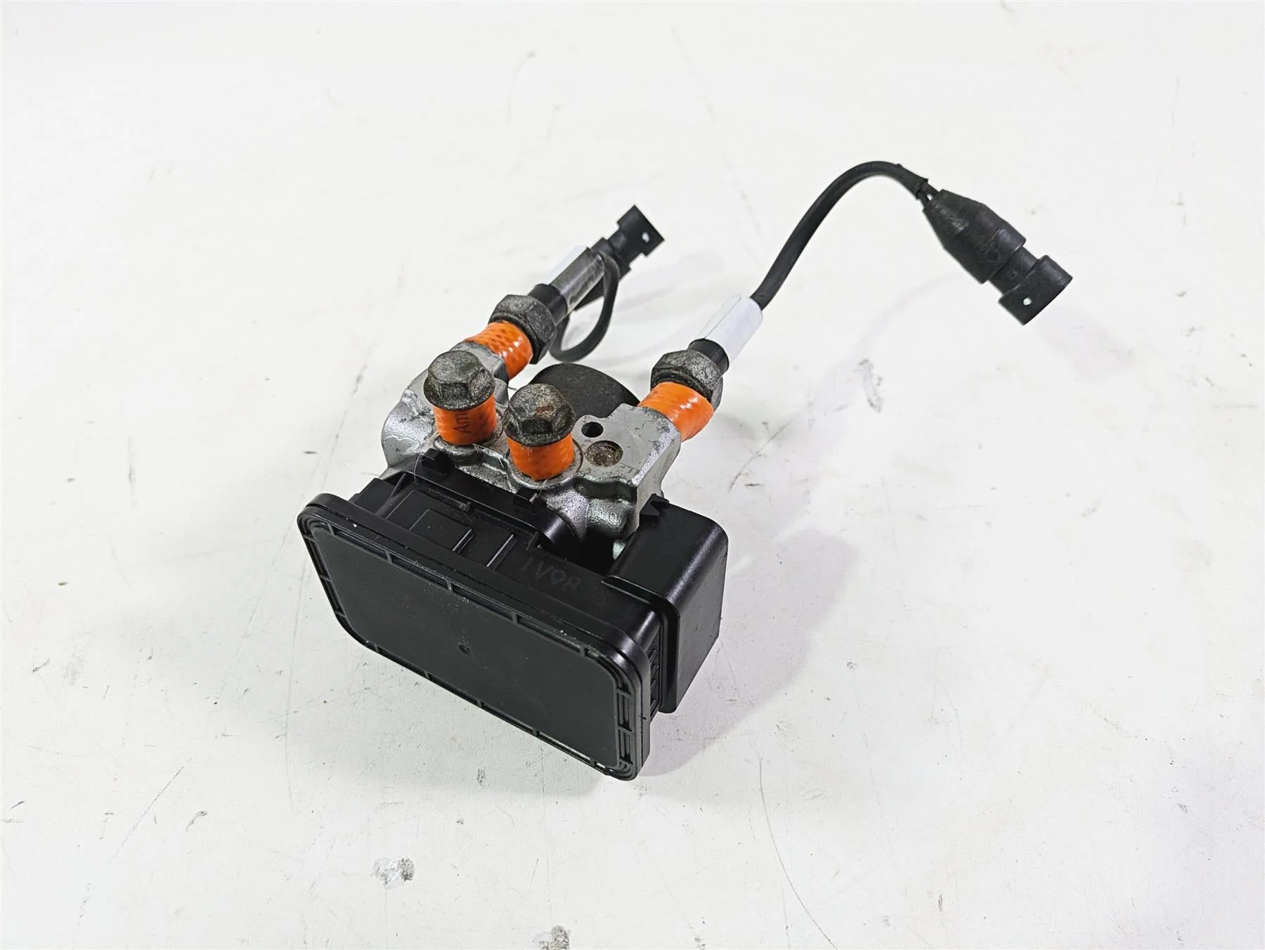 2018 Indian Chieftain Limited Abs Brake Pump Unit Module 2204981 - Image 12