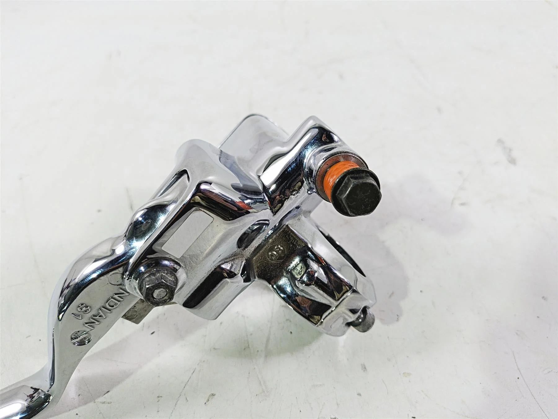 2018 Indian Chieftain Limited Chrome Front Brake Master Cylinder & Lever 1912865 - Image 11