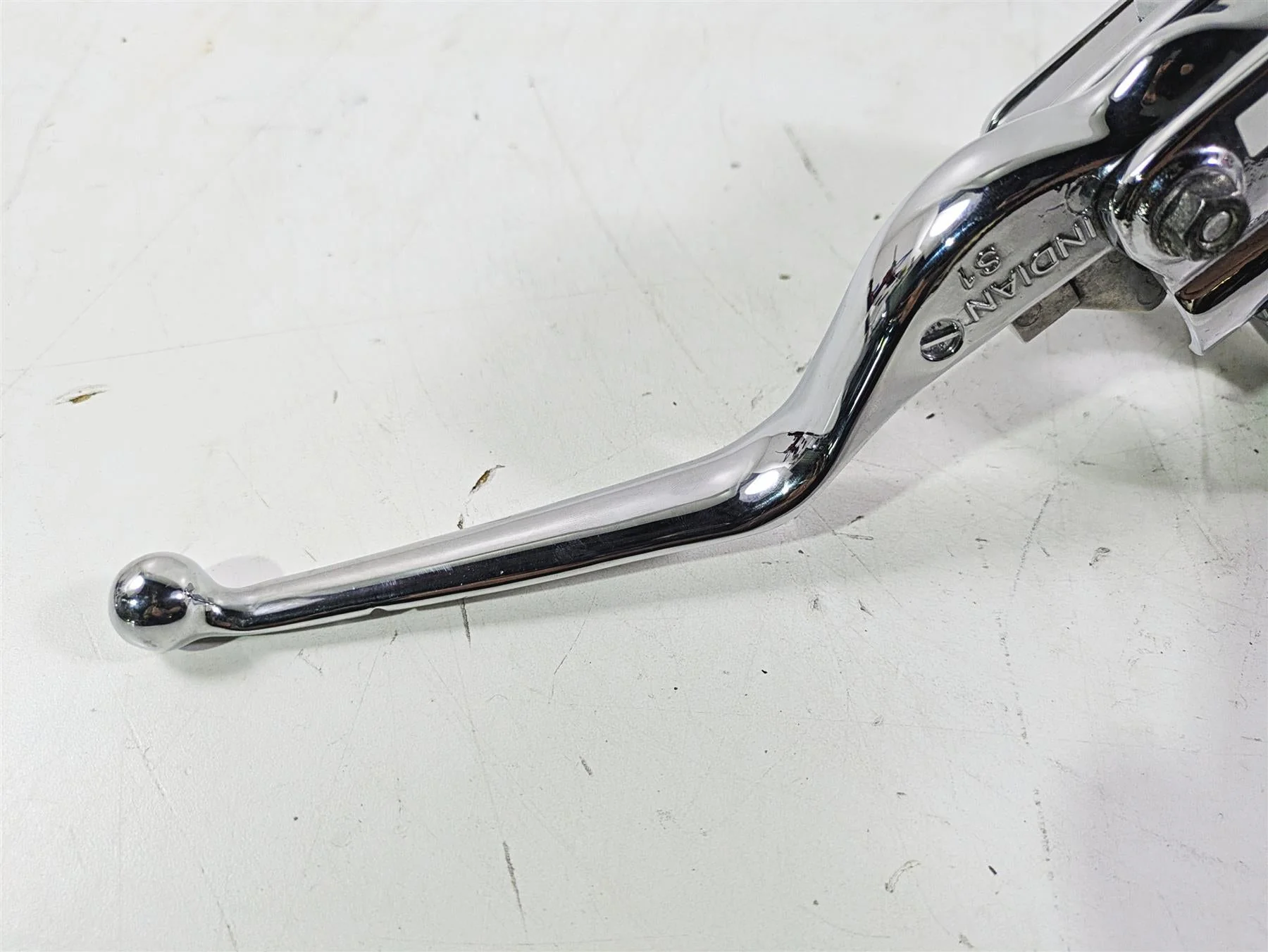 2018 Indian Chieftain Limited Chrome Front Brake Master Cylinder & Lever 1912865 - Image 12