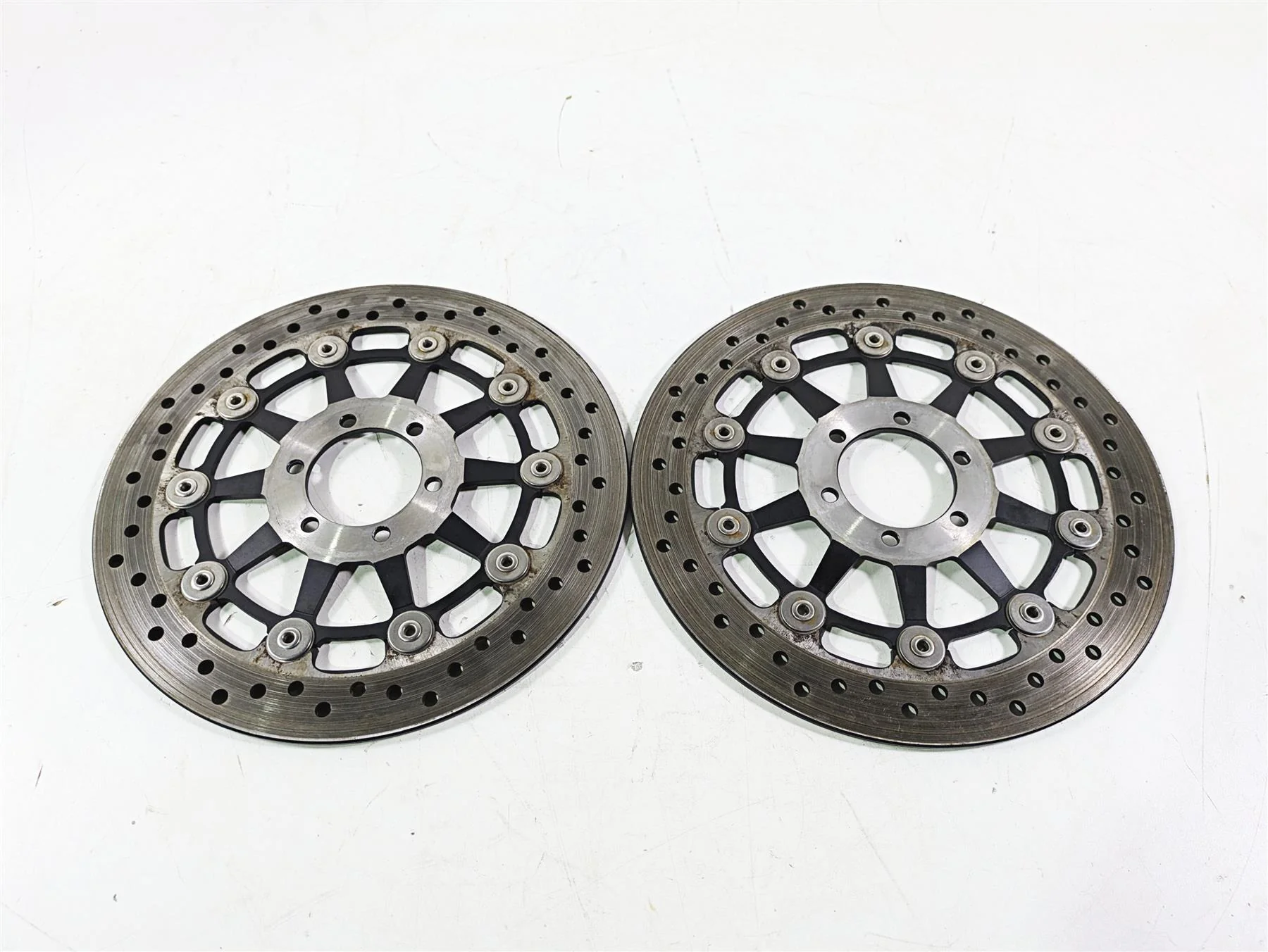 2018 Indian Chieftain Limited Front Brake Disc Rotor Set 1911624 - Image 4