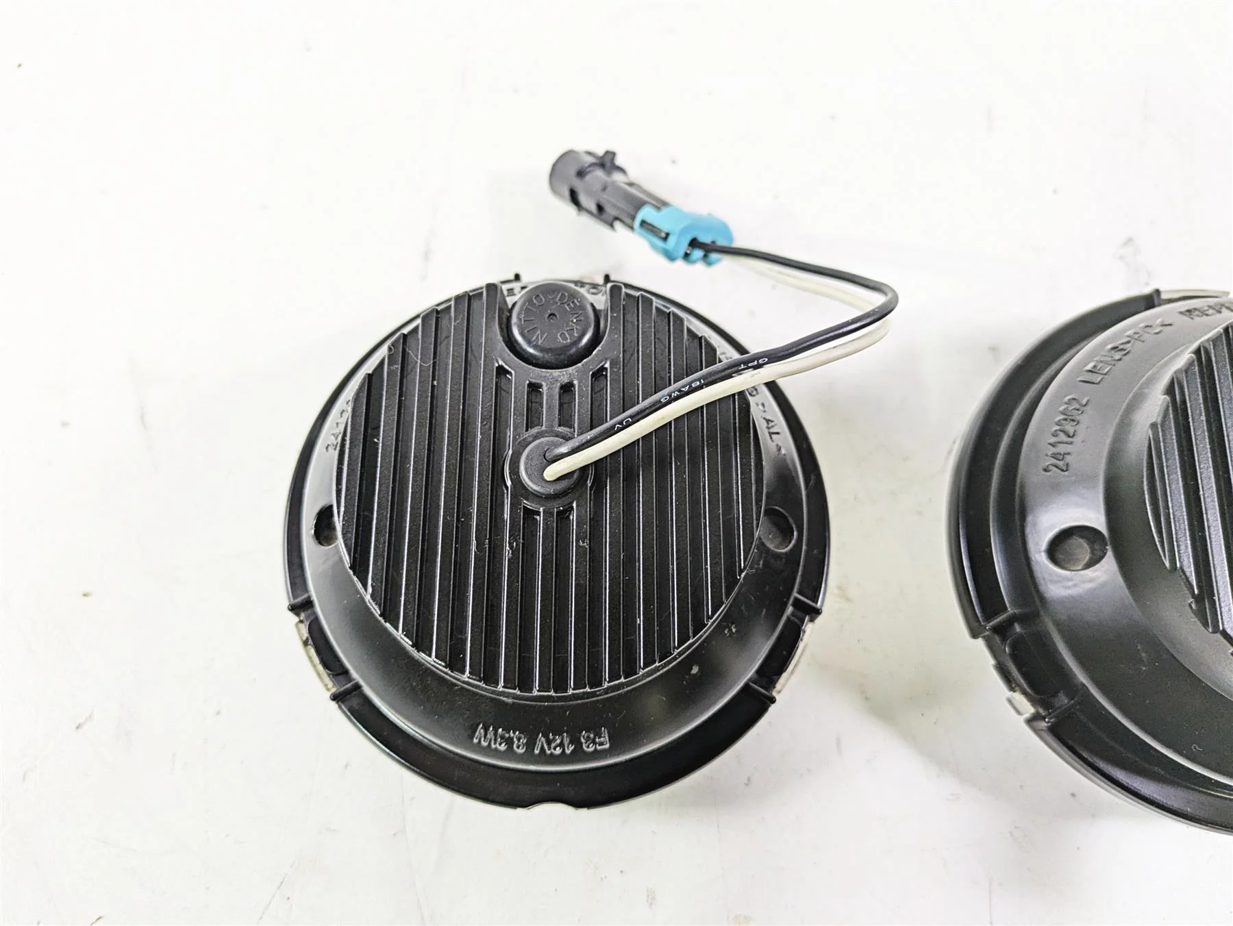 2018 Indian Chieftain Limited Front Fog Spot Light Lamp Lens Set 2412962 - Image 10