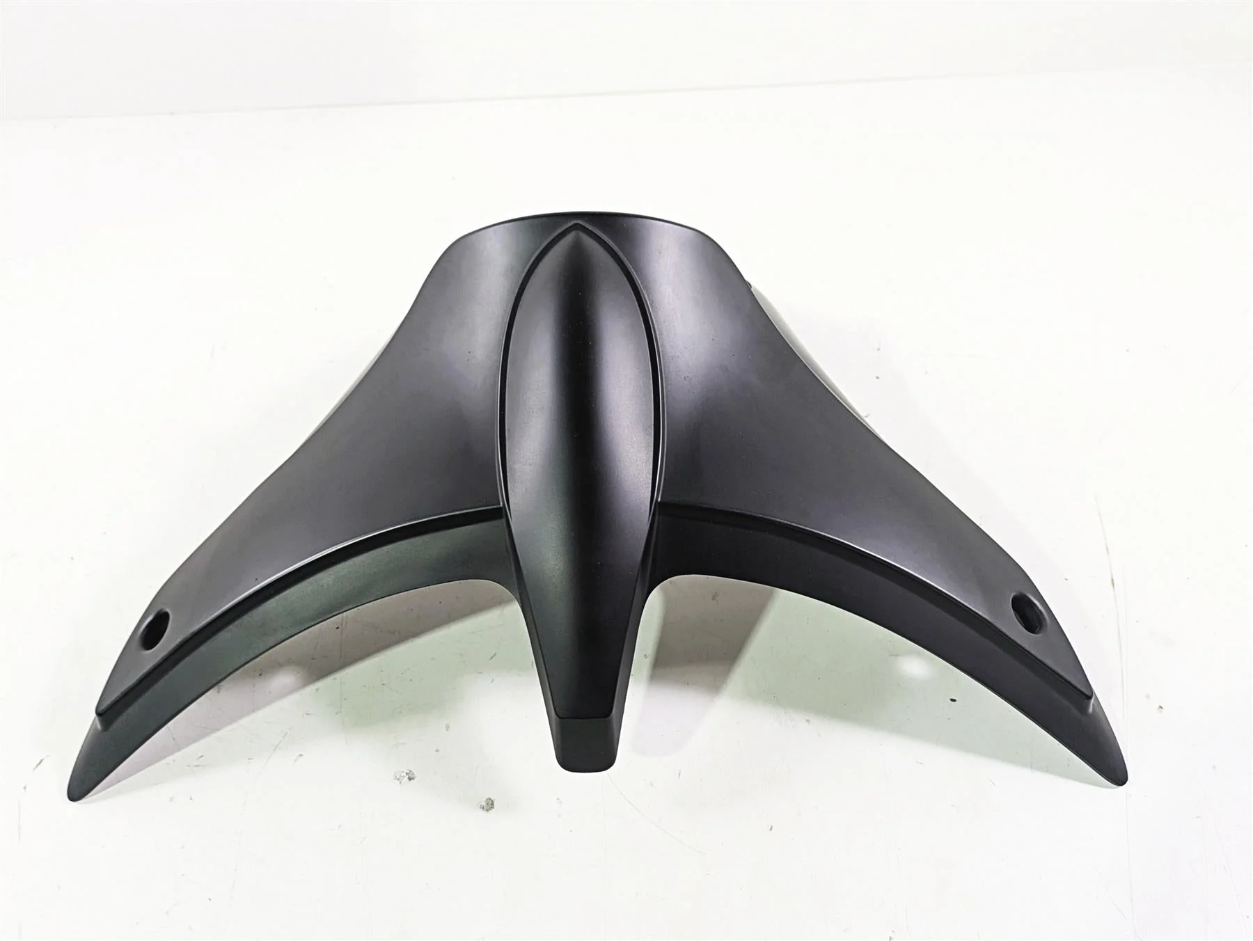 2018 Indian Chieftain Limited Kuryakyn Signature Series Headlight Bezel P377140 - Image 3