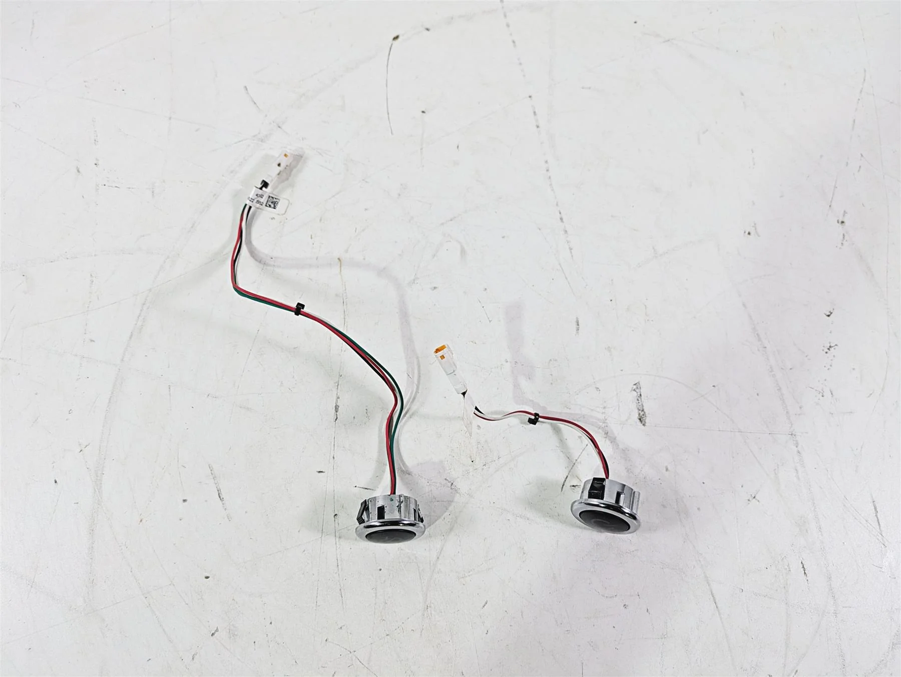2018 Indian Chieftain Limited Power & Fog Light Push Button Knob Set 4016053 - Image 4