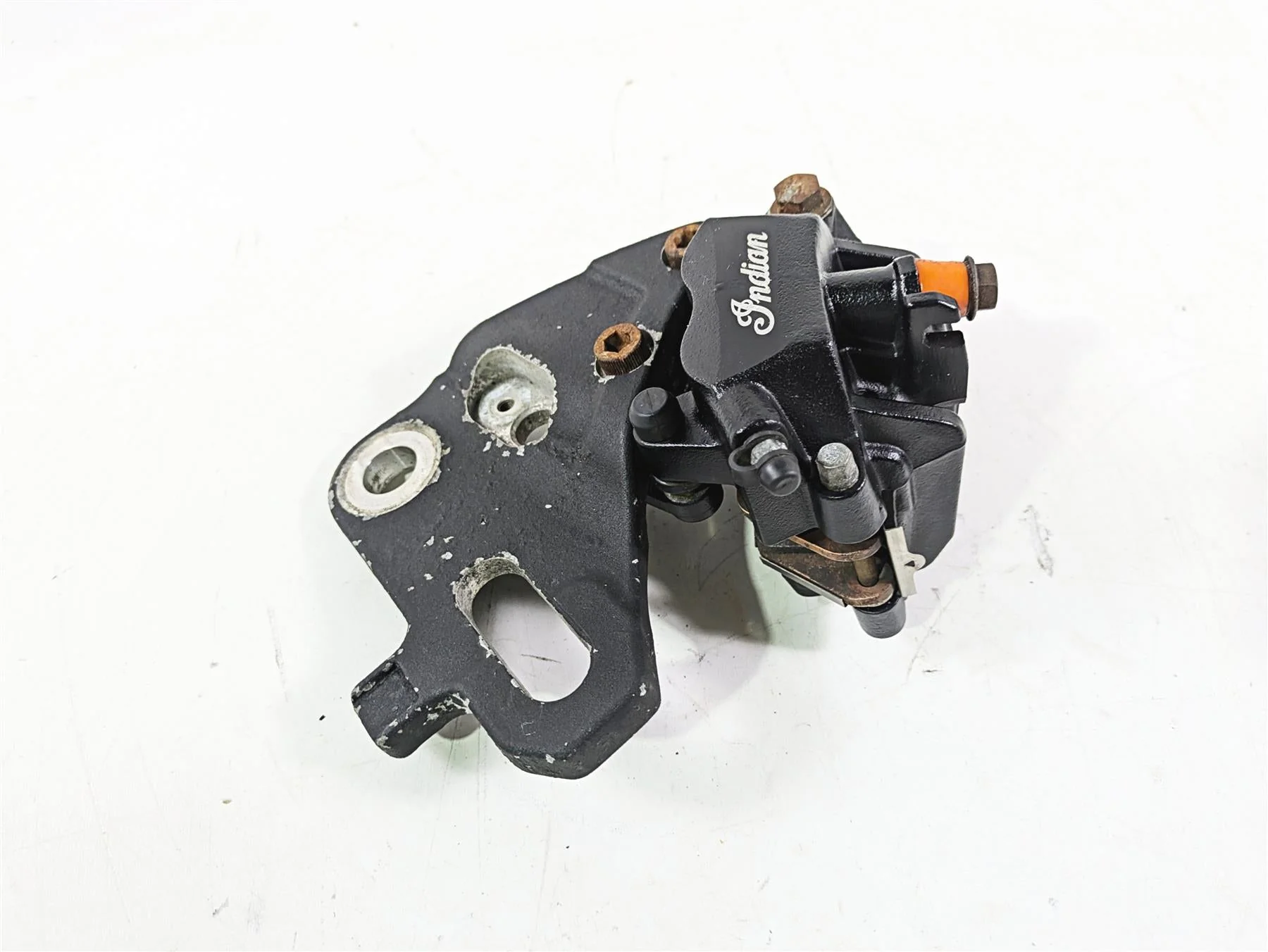 2018 Indian Chieftain Limited Rear Brake Caliper & Bracket 1912006 - Image 2