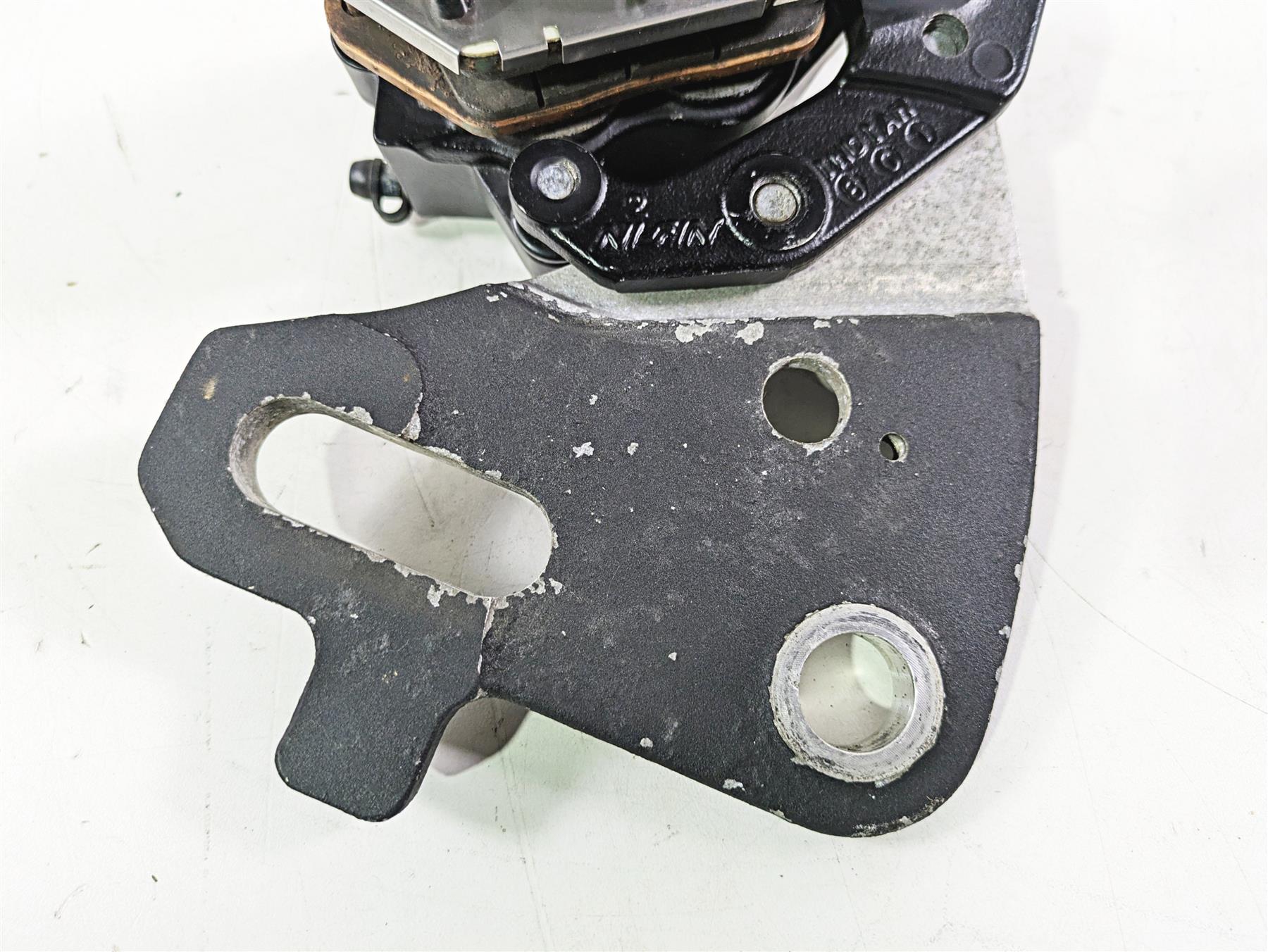2018 Indian Chieftain Limited Rear Brake Caliper & Bracket 1912006 - Image 5