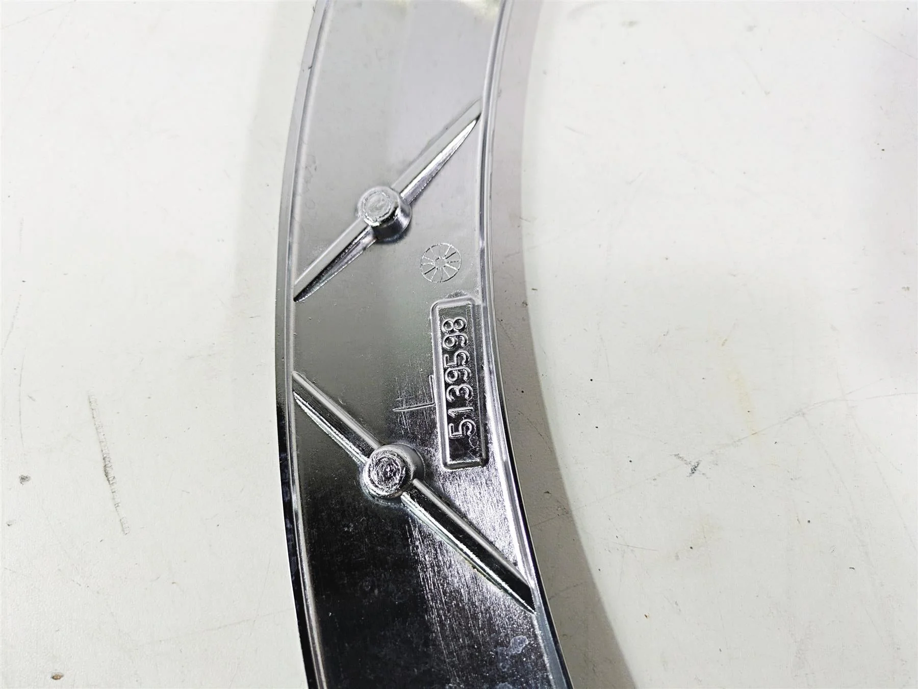 2018 Indian Chieftain Limited Rear Chrome Fender Struts Braces 5139599 5139598 - Image 12