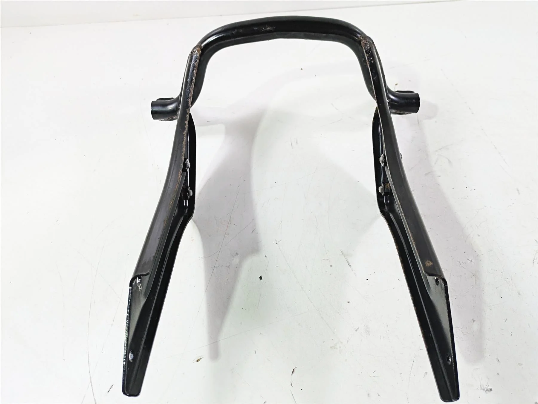 2018 Indian Chieftain Limited Rear Fender Metal Support 1023005 - Image 12