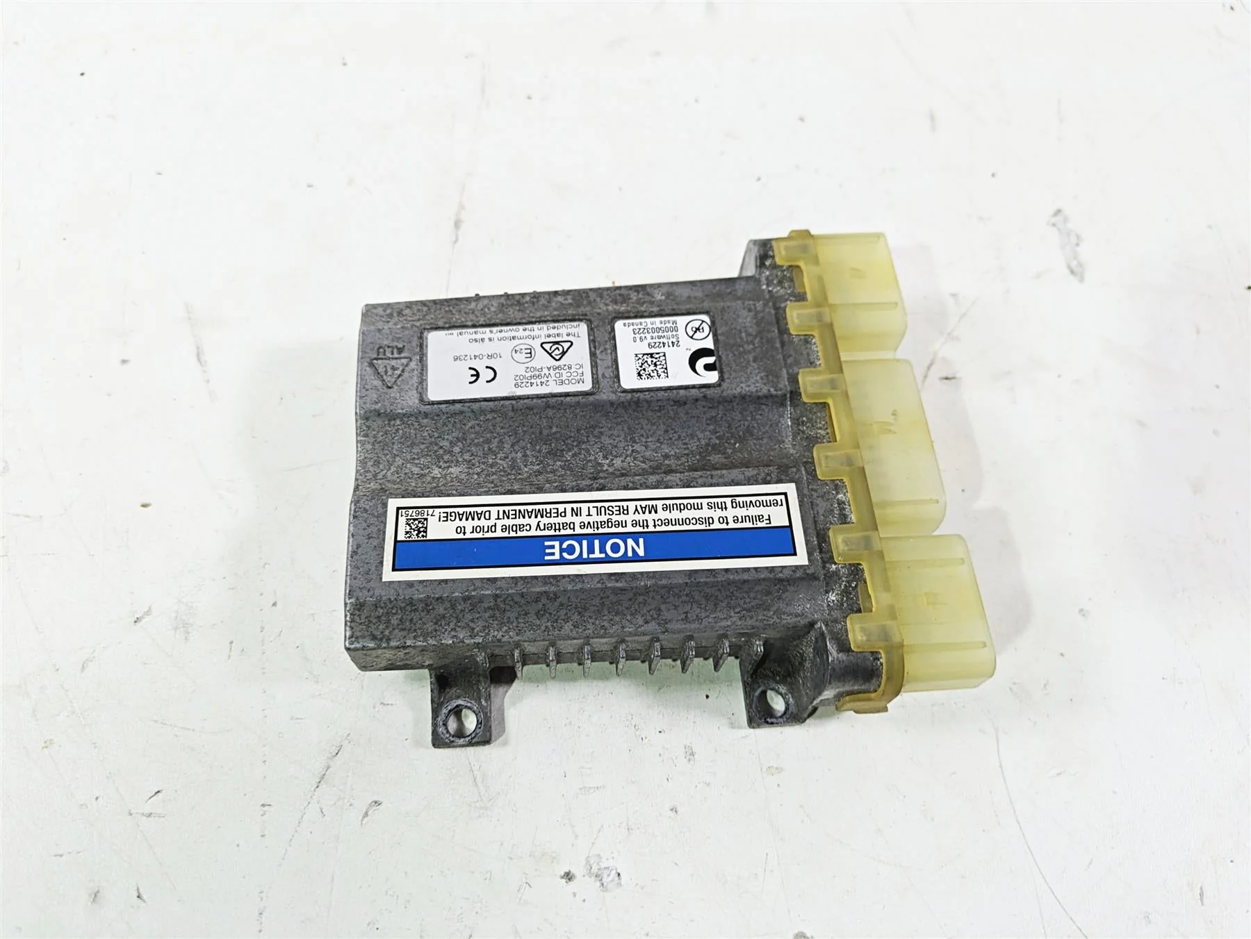 2018 Indian Chieftain Limited Vcm Vehicle Control Module Cdi Ecu Ecm 2414229 - Image 3