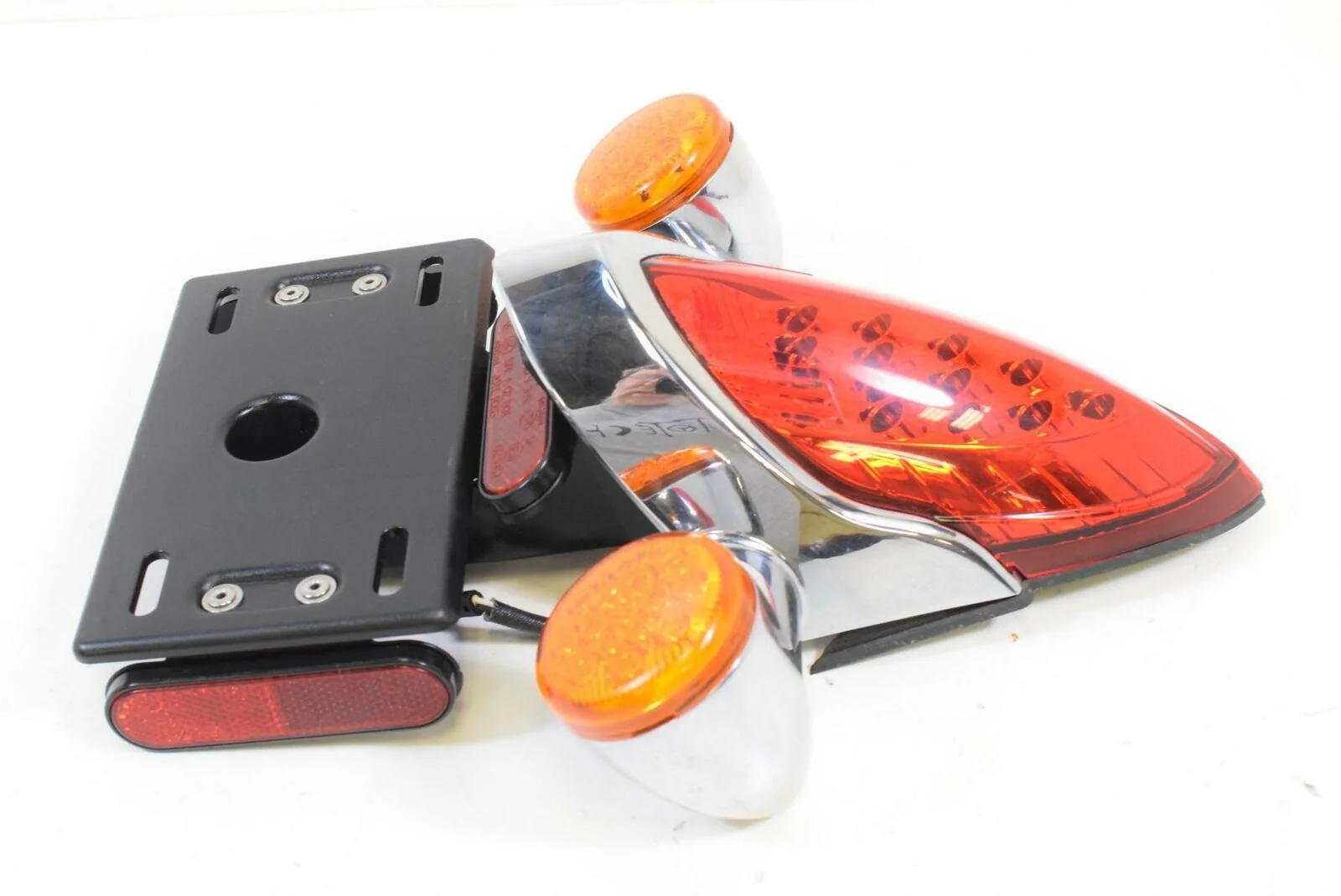2018 Indian Roadmaster Taillight Rear Blinker Plate Holder Set 5138445-156 - Image 4