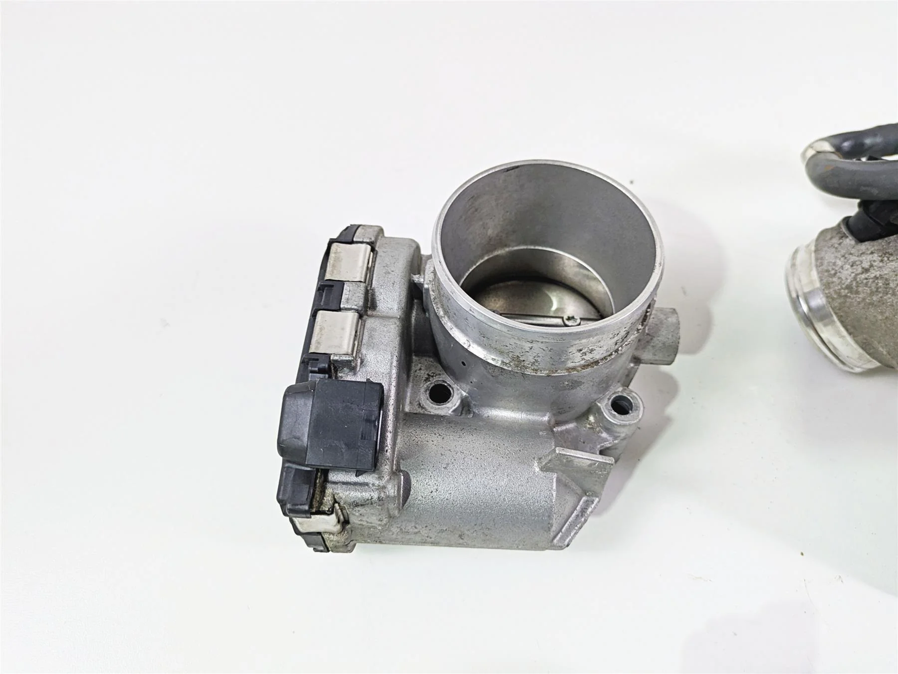 2018 Indian Springfield Dark Horse Throttle Body & Intake 1204685 5138214 - Image 6