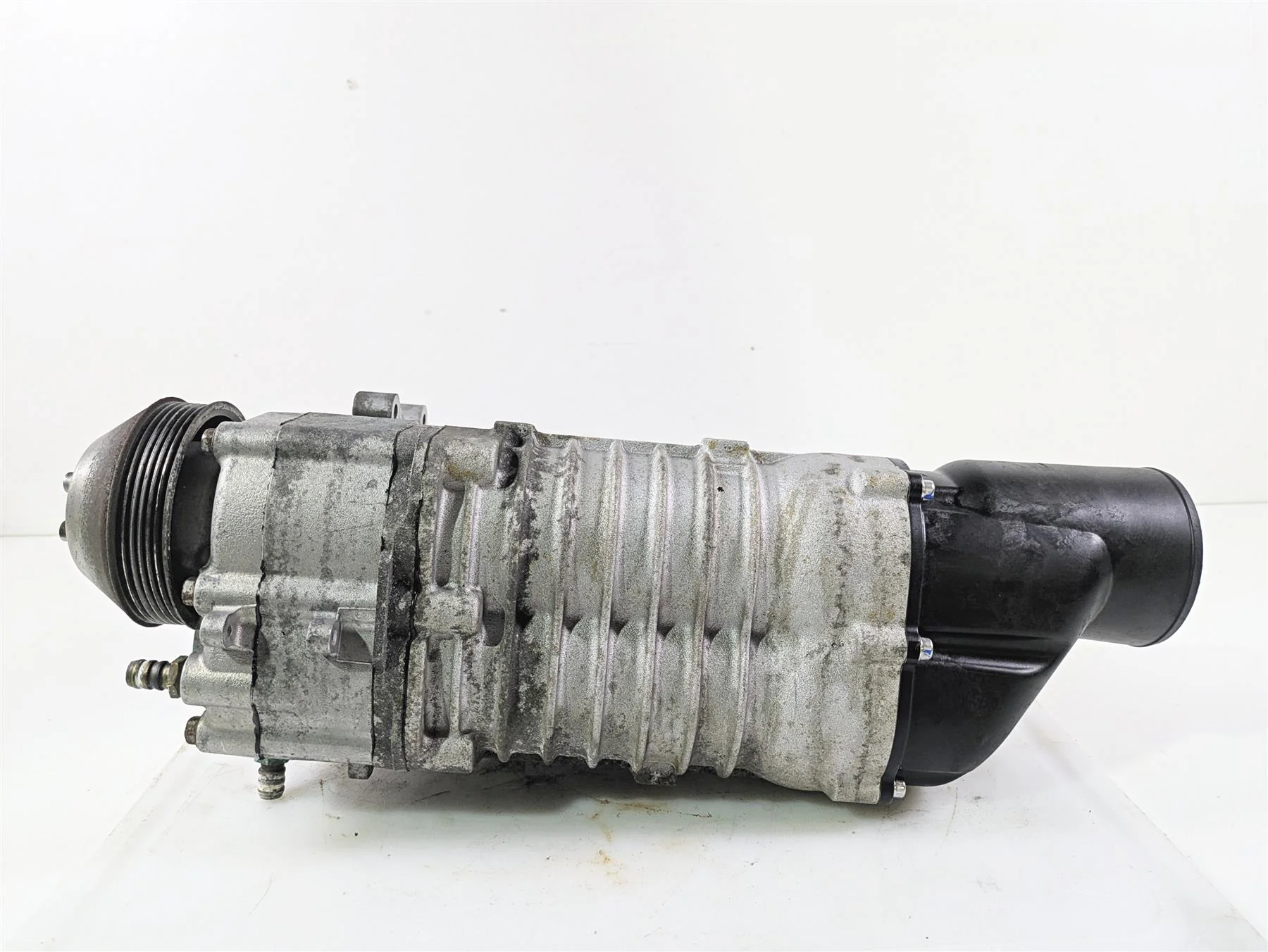 2018 Kawasaki Ultra 310 X Supercharger Super Charger 101hours only 15051-3704 - Image 4