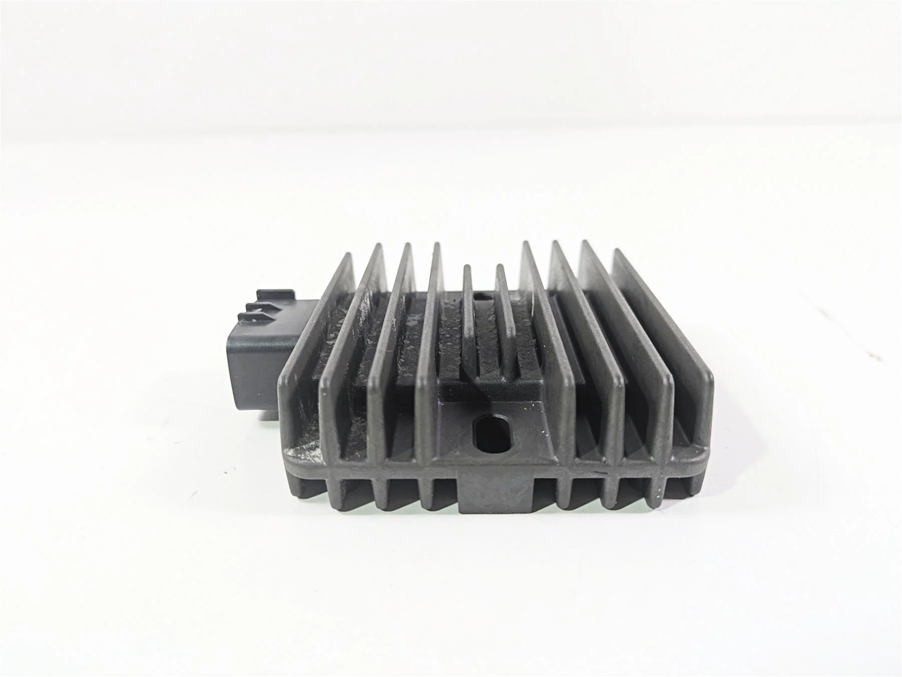 2018 Kawasaki Ultra 310 X Voltage Regulator Rectifier 21066-3718 SH678KA - Image 3