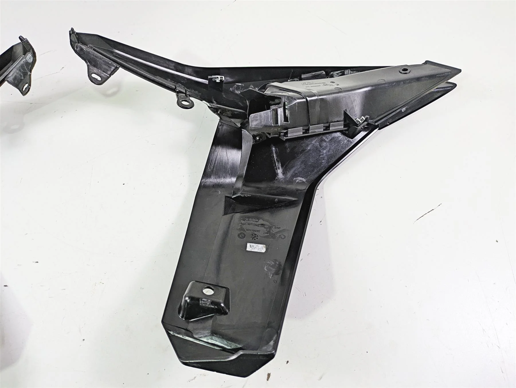2018 KTM 1290 Super Adv S Front Side Air Intake Fairing Set 60708102000 - Image 10