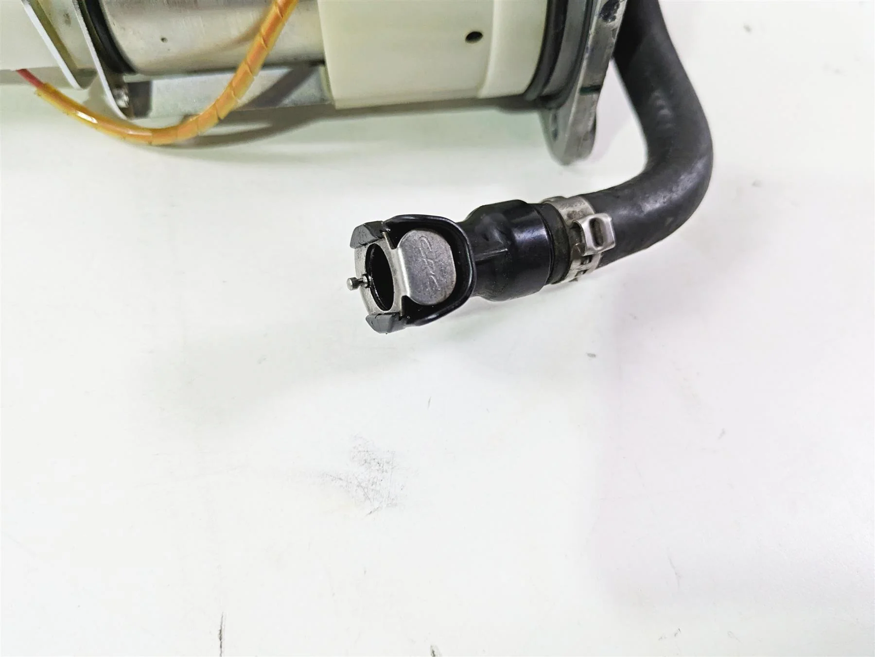 2018 KTM 1290 Super Adv S Fuel Gas Petrol Pump 60307088000 60307088100 - Image 6