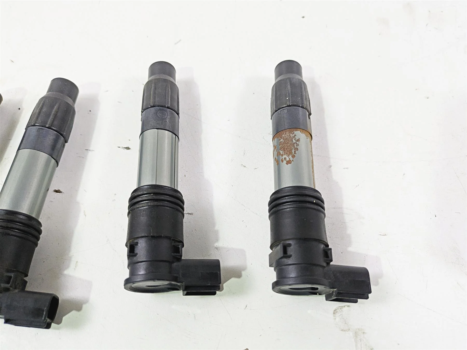 2018 KTM 1290 Super Adv S Ignition Coil Set 76039006000 - Image 4