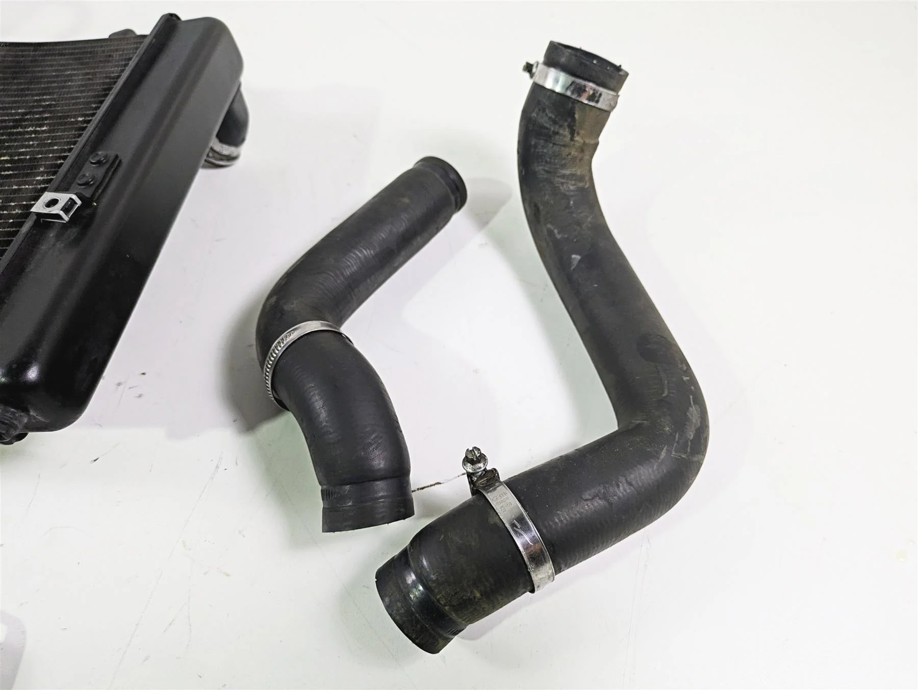 2018 KTM 1290 Super Adv S Radiator Fan Reservoir Hoses 60335010100 60335010200 - Image 3