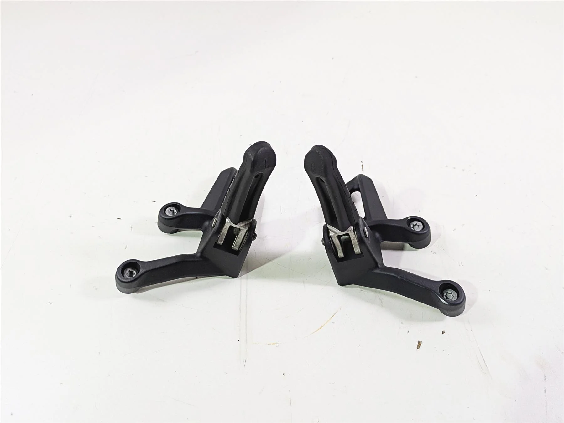 2018 KTM 1290 Super Adv S Rear Passenger Footpegs 6030304800033S 6030304900033S