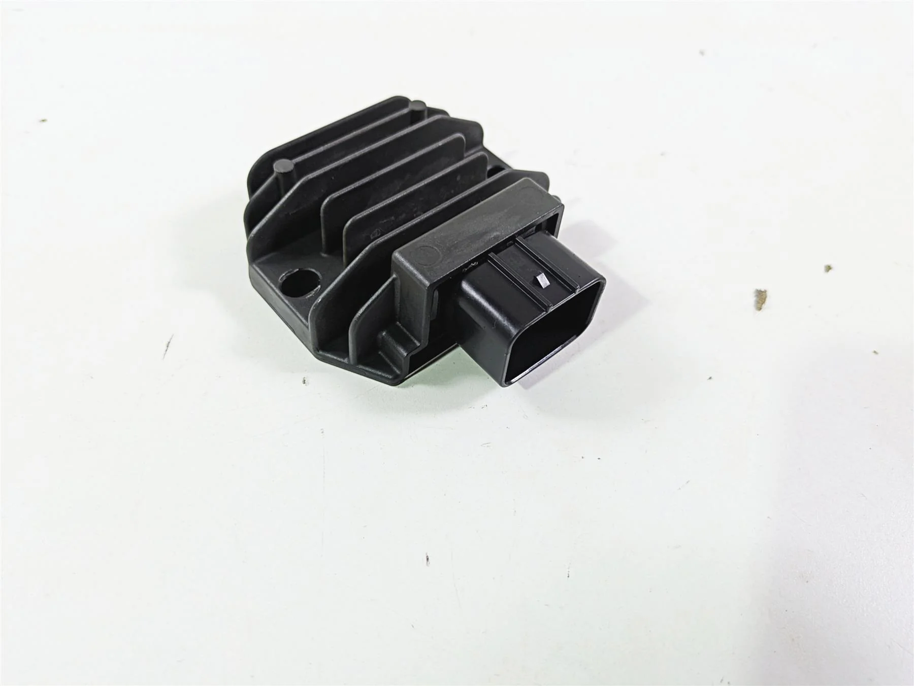 2018 KTM 1290 Super Adv S Rectifier Voltage Regulator 60311034000 FH022AA - Image 10