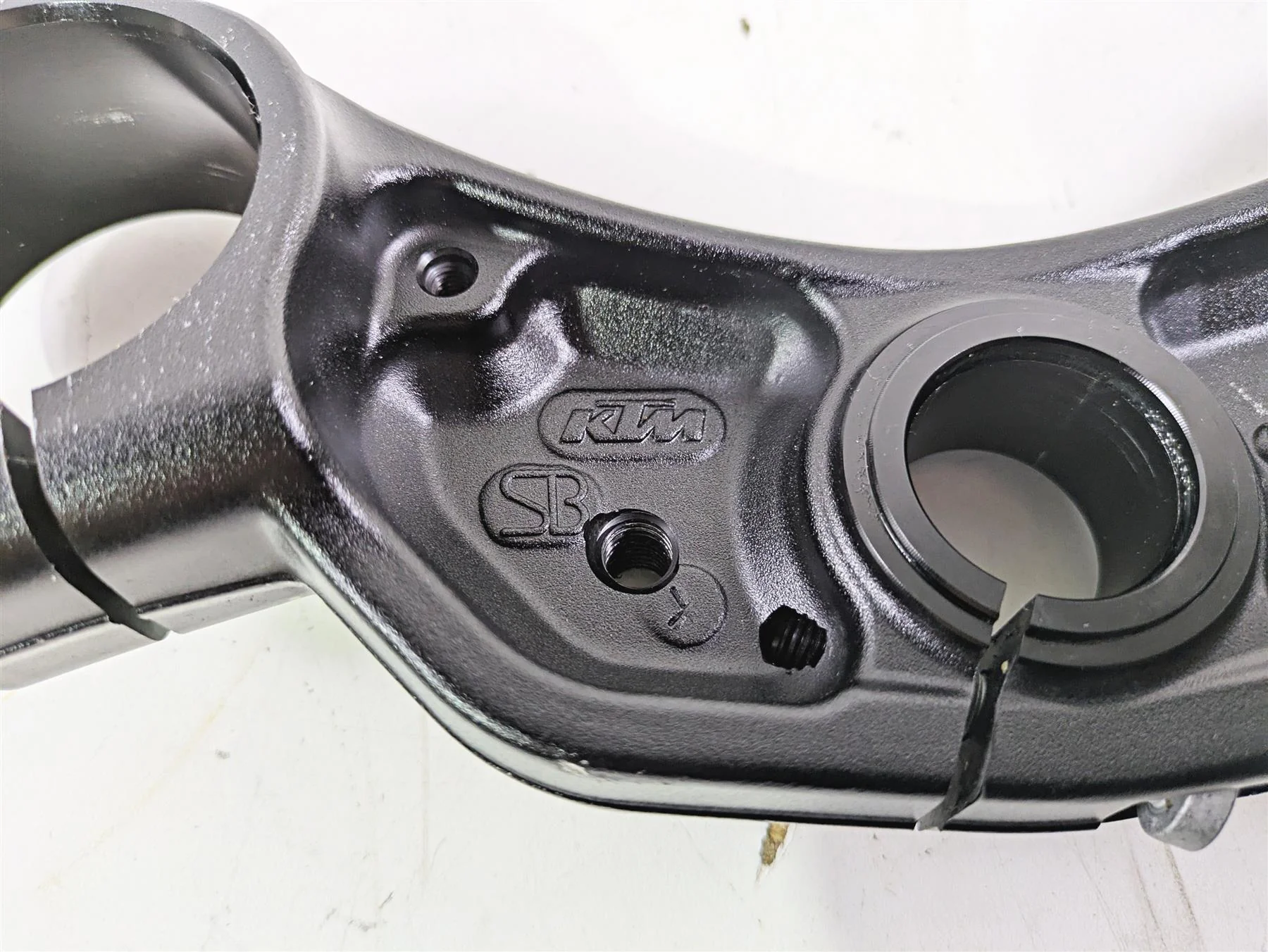 2018 KTM 1290 Super Adv S Upper Triple Tree Steering Clamp 54mm 6070113403233S - Image 10