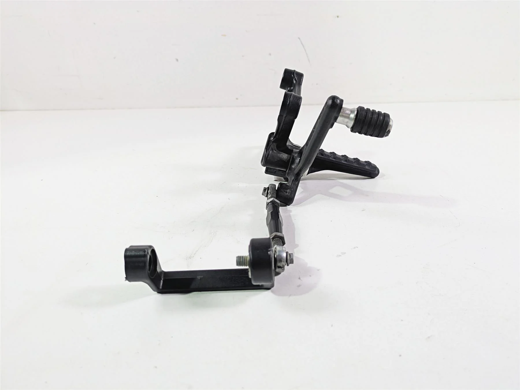 2018 KTM 1290 Super Duke R Left Rider Footpeg & Shift Lever 6130313800033S - Image 12