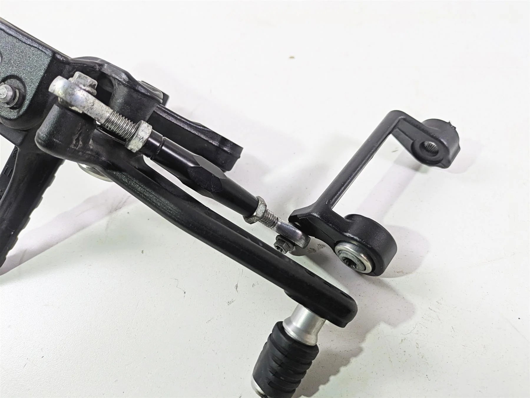 2018 KTM 1290 Super Duke R Left Rider Footpeg & Shift Lever 6130313800033S - Image 4