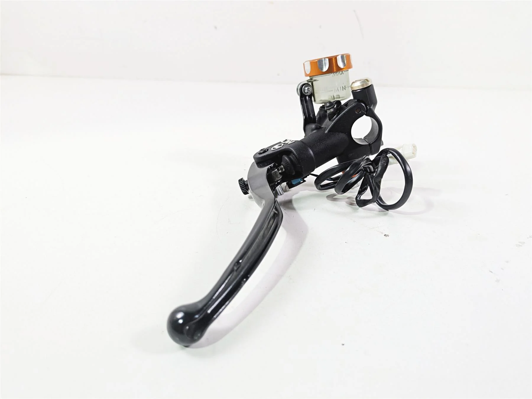 2018 KTM 1290 Super Duke R Magura Radial Clutch Master Cylinder 6130203014430 - Image 5