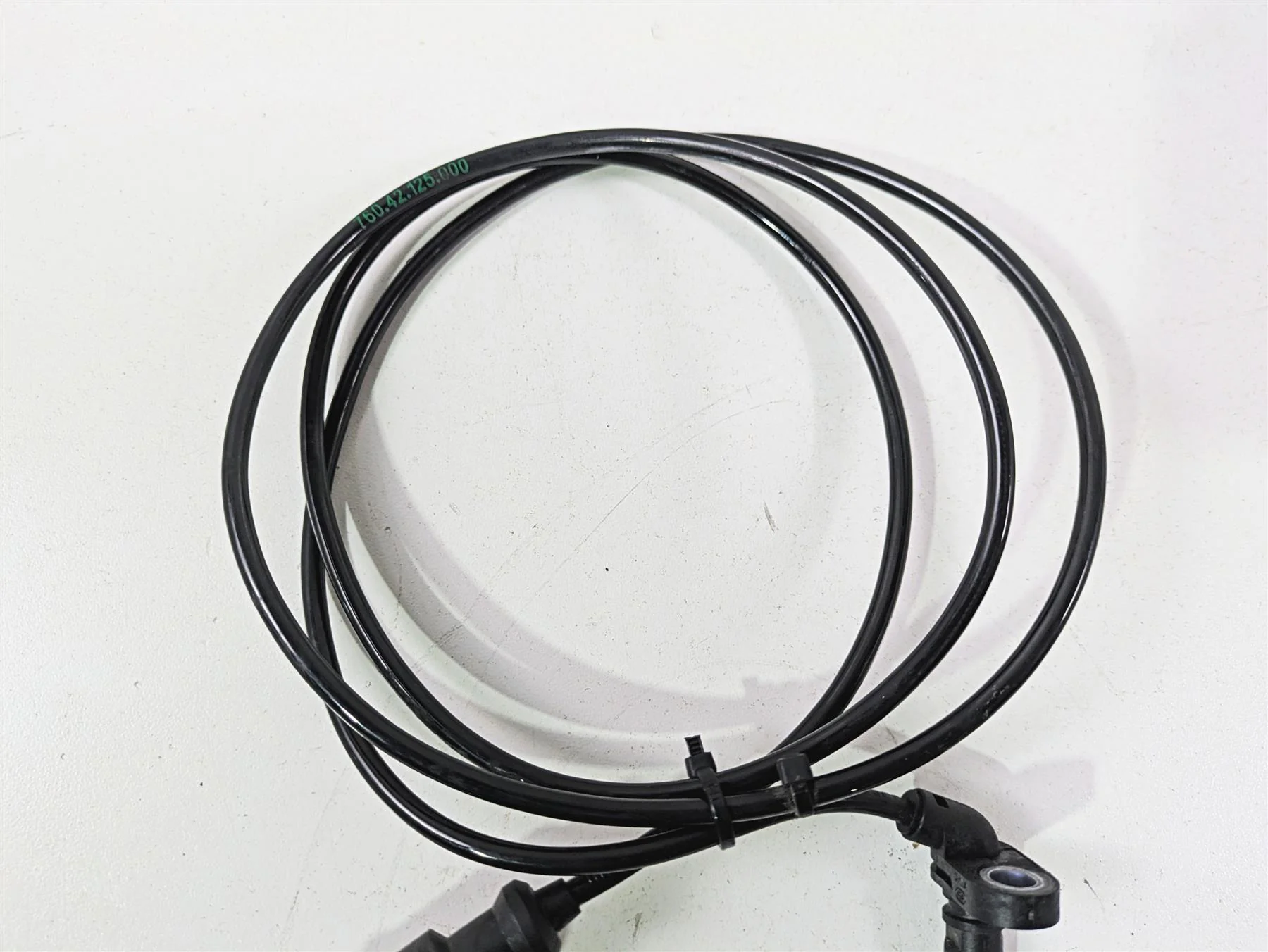 2018 KTM 1290 Super Duke R Rear Abs Brake Wheel Speed Sensor 76042125000 - Image 4