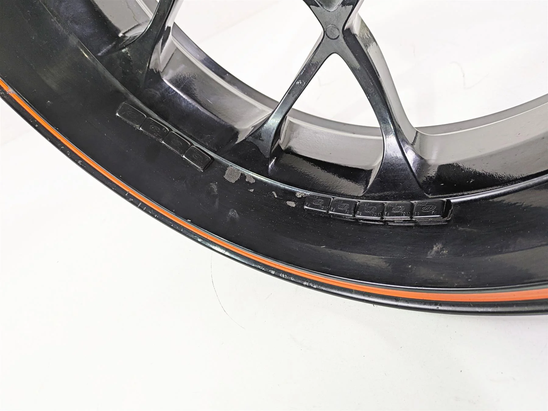 2018 KTM 1290 Super Duke R Straight 17x6 Rear Wheel Rim 6141010100030 - Image 11