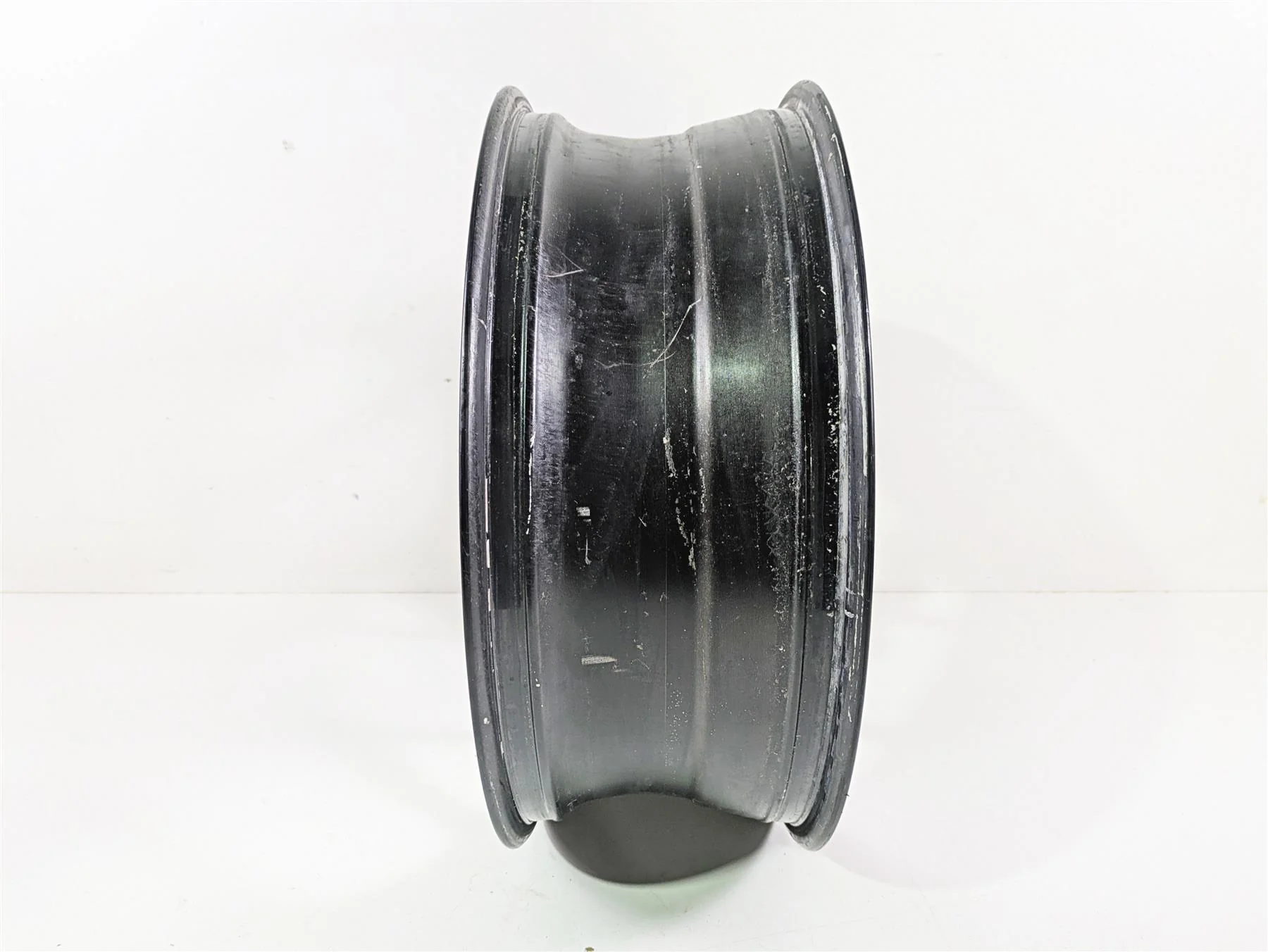 2018 KTM 1290 Super Duke R Straight 17x6 Rear Wheel Rim 6141010100030 - Image 2