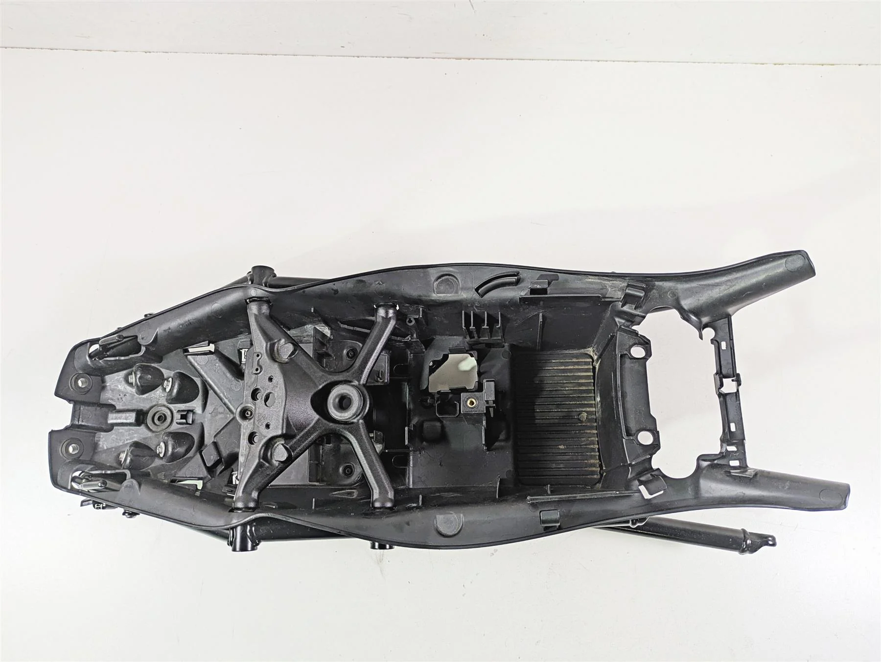 2018 KTM 1290 Super Duke R Straight Rear Subframe Sub Frame 6160300200033 - Image 11