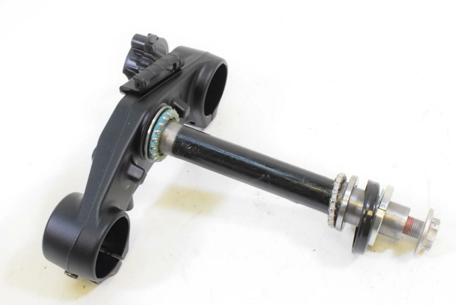 2018 KTM RC390 RC 390 Duke Lower Triple Tree Steering Yoke 90101031035 - Image 2