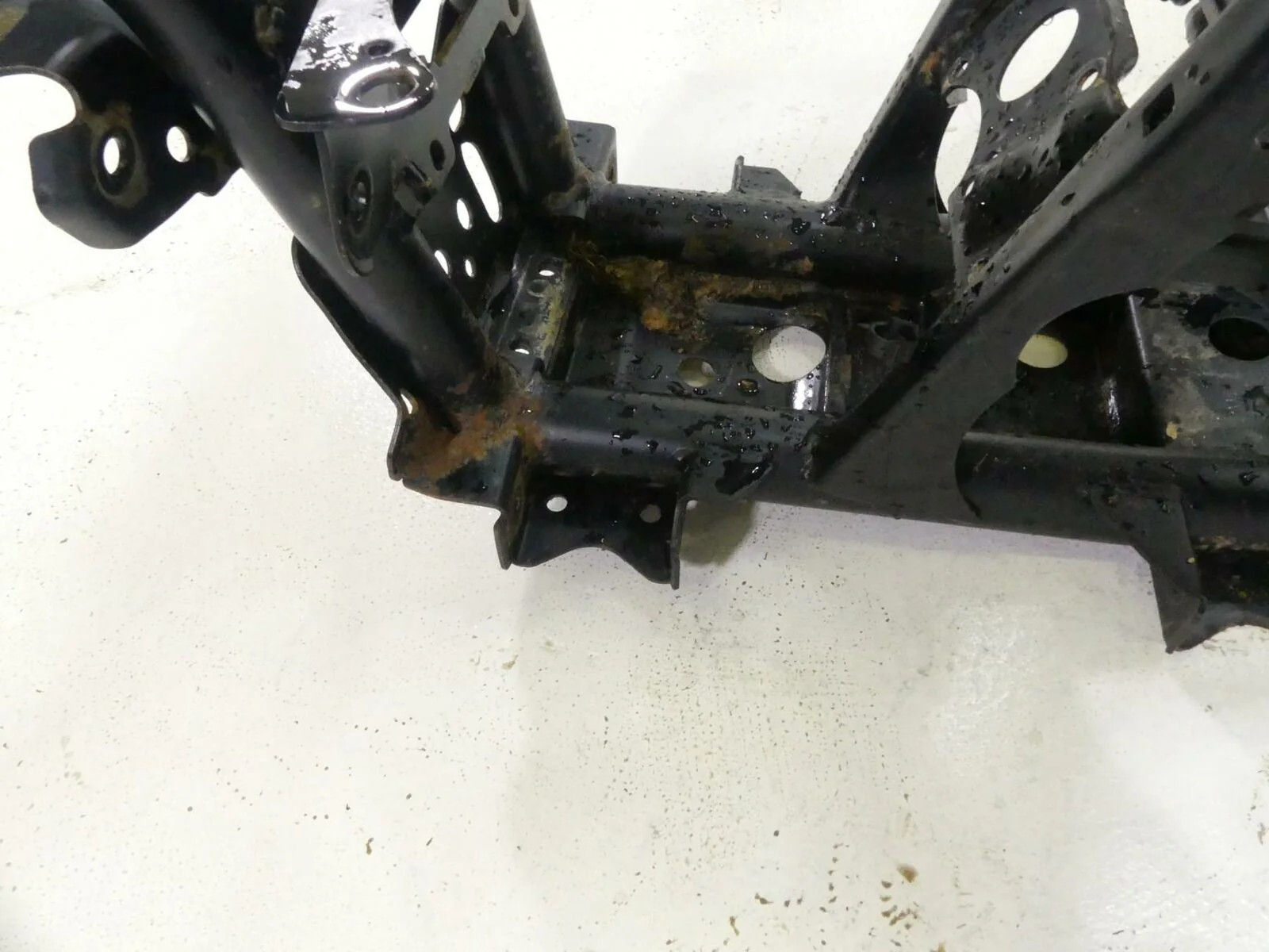 2018 Polaris RZR XP 1000 EPS Straight Front Subframe Sub Frame 1022399-458 - Image 6