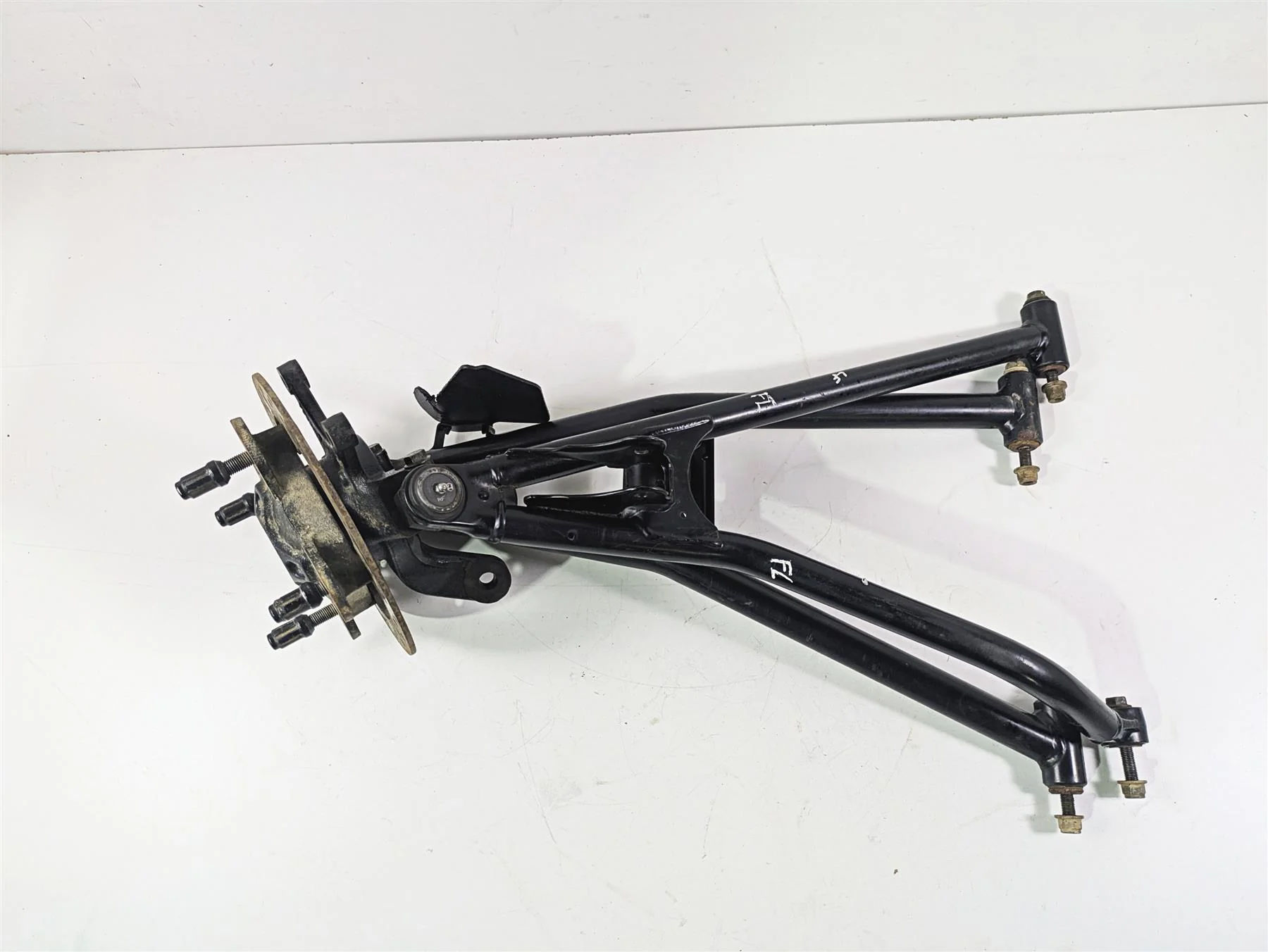 2018 Polaris RZR XP 1000 Trail Rock Front Left Control Arm Knee Set 1023530 - Image 4