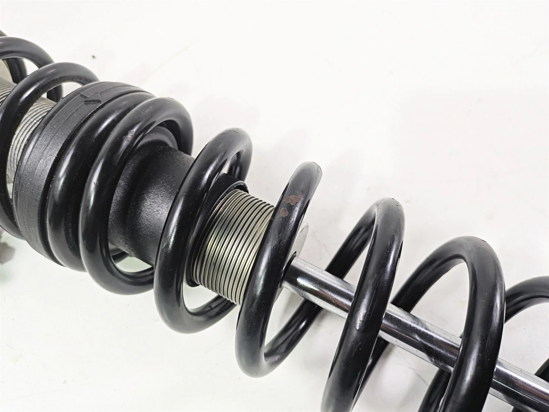 2018 Polaris RZR XP 1000 Trail Rock Walker Evans Front Right Shock 7044901 - Image 6