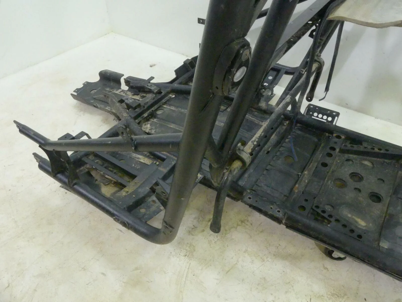 2018 Polaris RZR1000 EPS XP HL Straight Main Frame Chassis Slvg 1021247-458 - Image 5