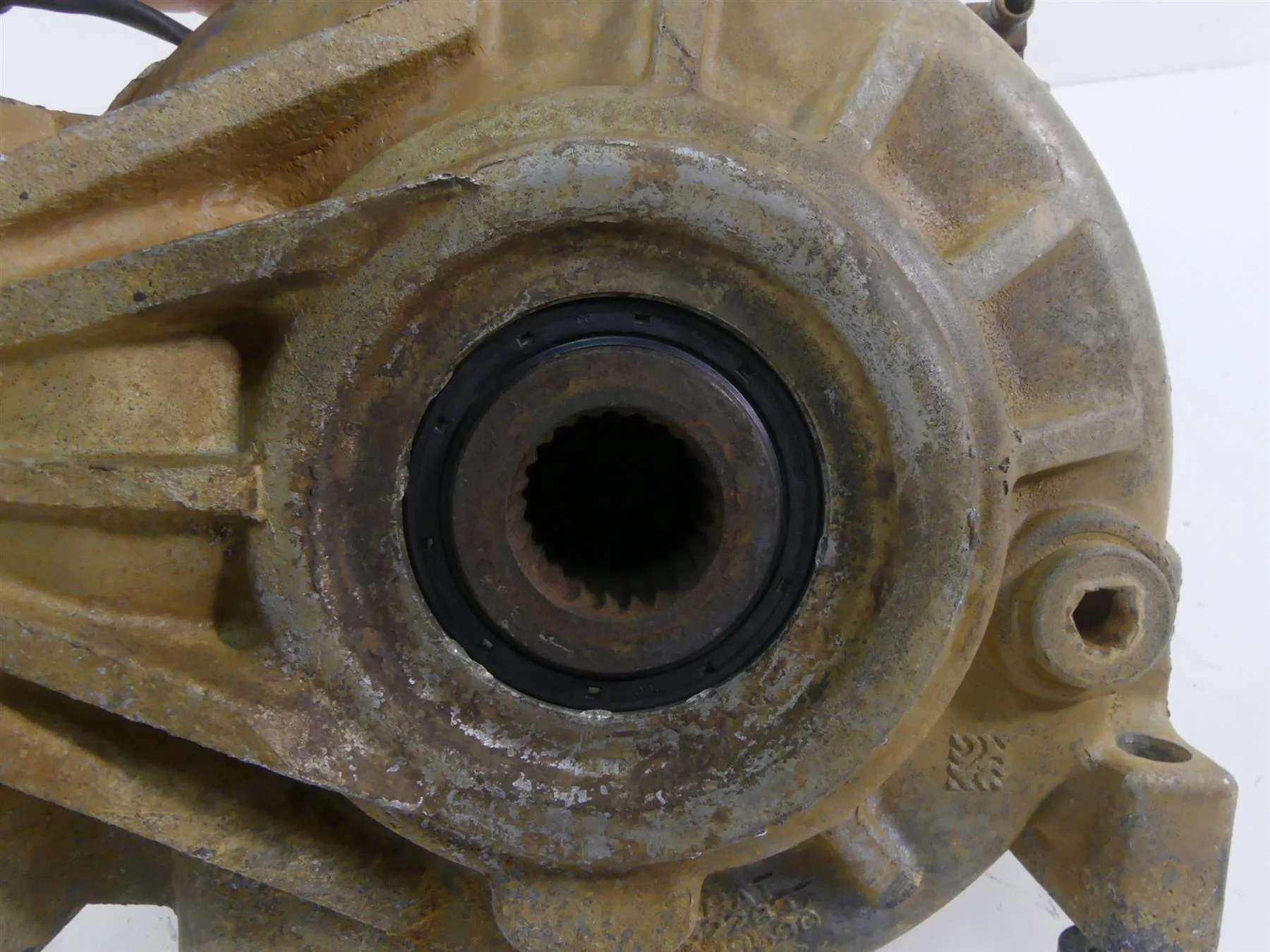 2018 Polaris RZR1000 XP EPS Front Differential Gear Box 1333790 1334178 - Image 7