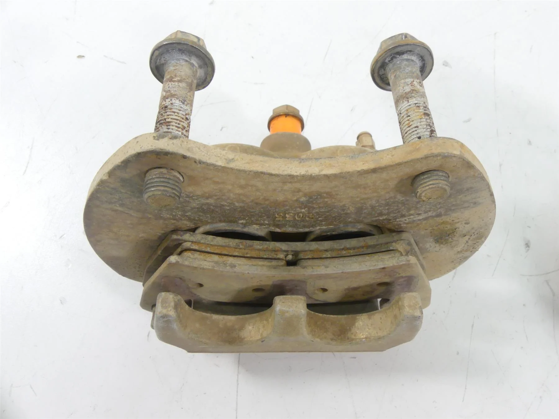 2018 Polaris RZR1000 XP EPS Rear Brake Caliper Set 1912141  1912142 - Image 4