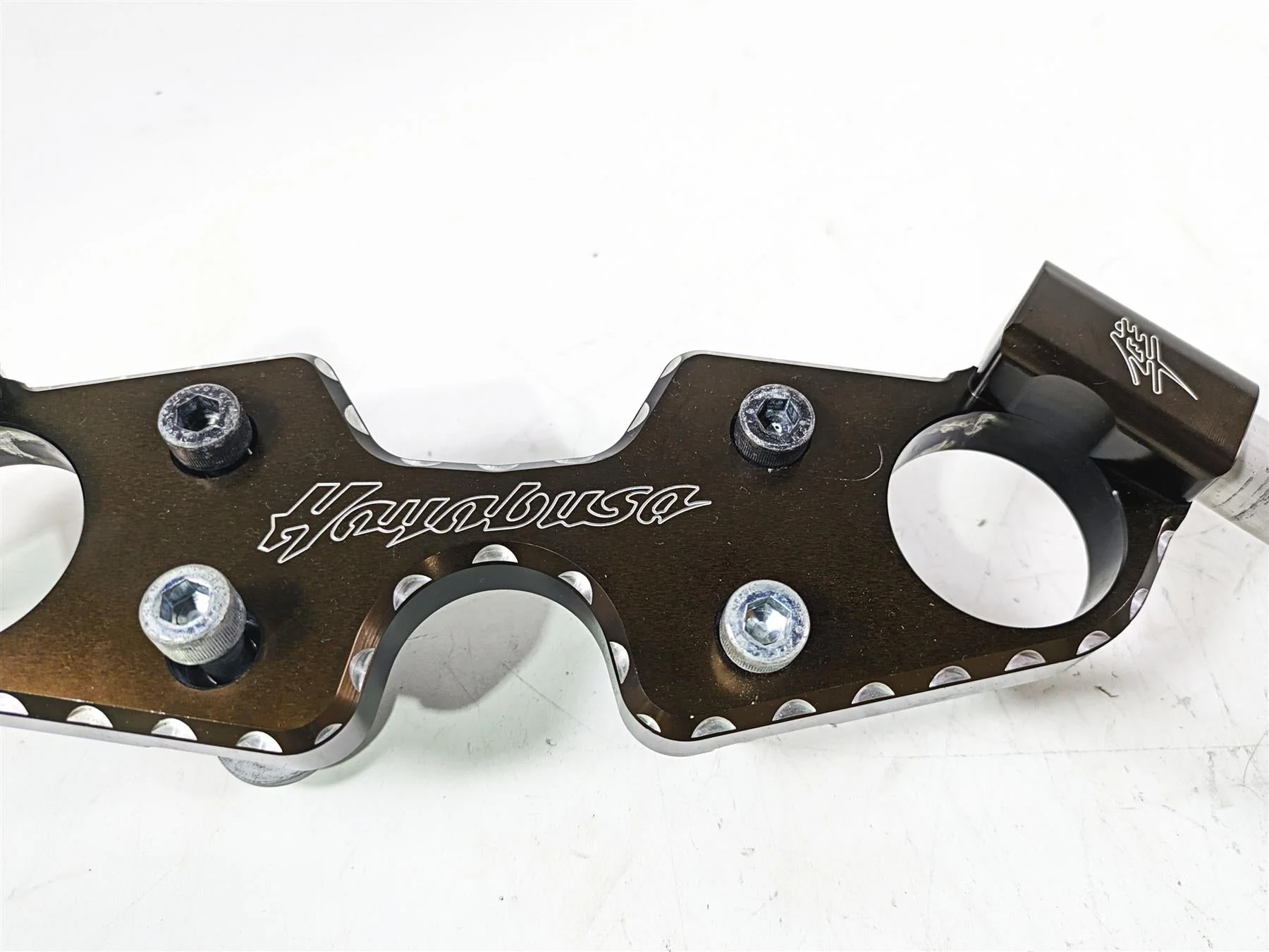 2018 Suzuki GSX1300 R Hayabusa Aftermarket Top Triple Tree Cover + Handlebars - Image 6